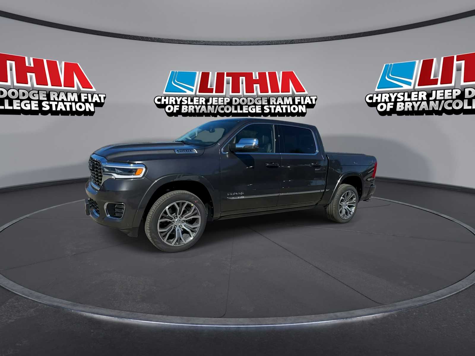 Thumbnail: 2026 RAM 1500 - 4