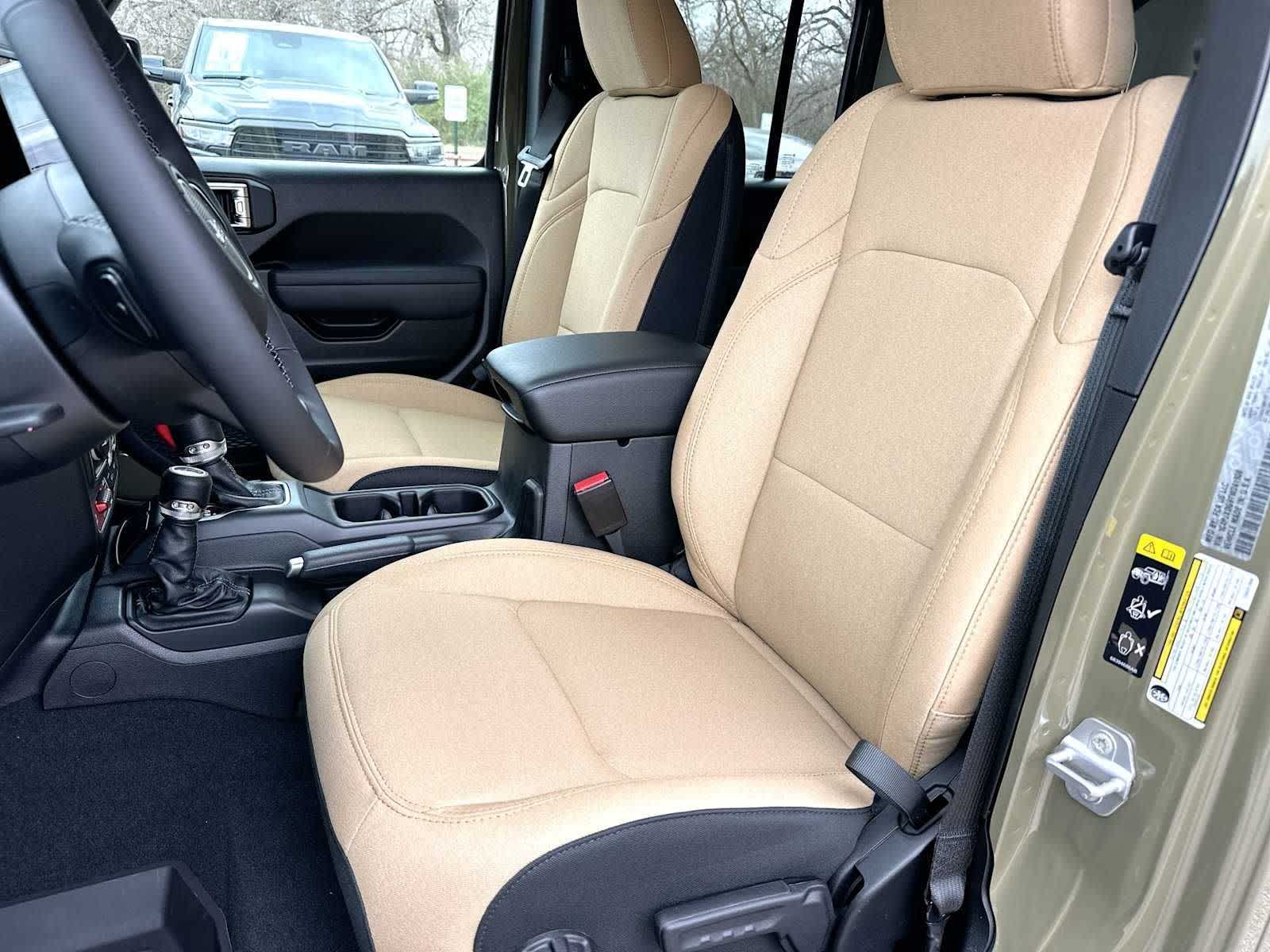 Thumbnail: 2026 Jeep Wrangler - 17