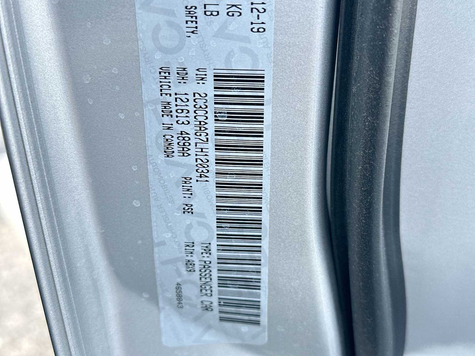 Thumbnail: 2020 Chrysler 300 - 22