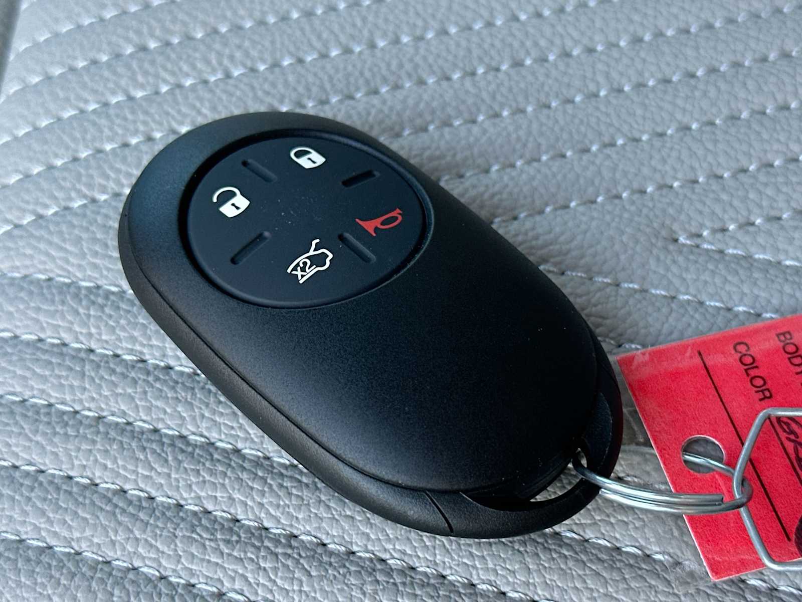 Thumbnail: 2025 Fiat 500e - 29