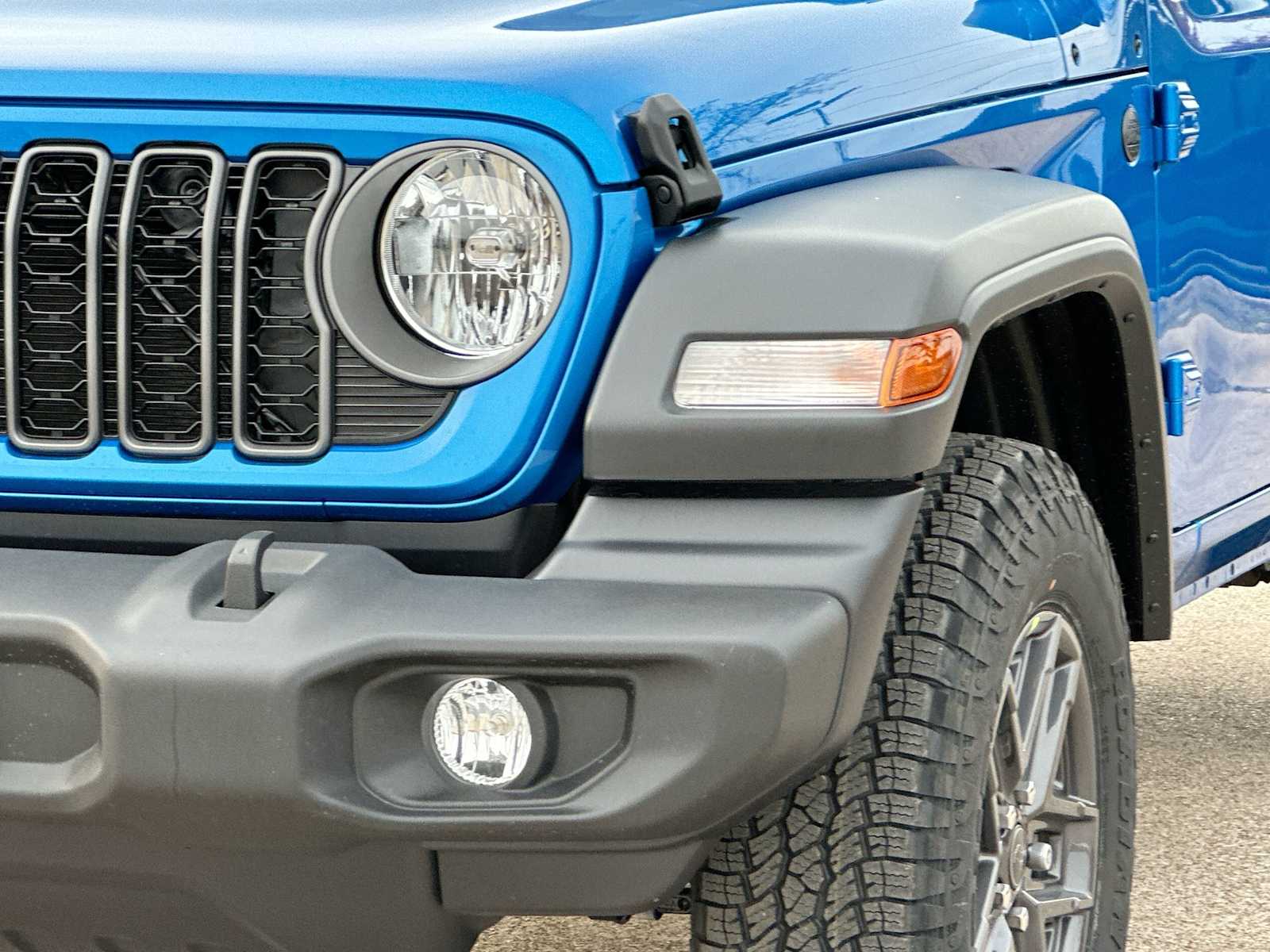 Thumbnail: 2026 Jeep Wrangler - 16