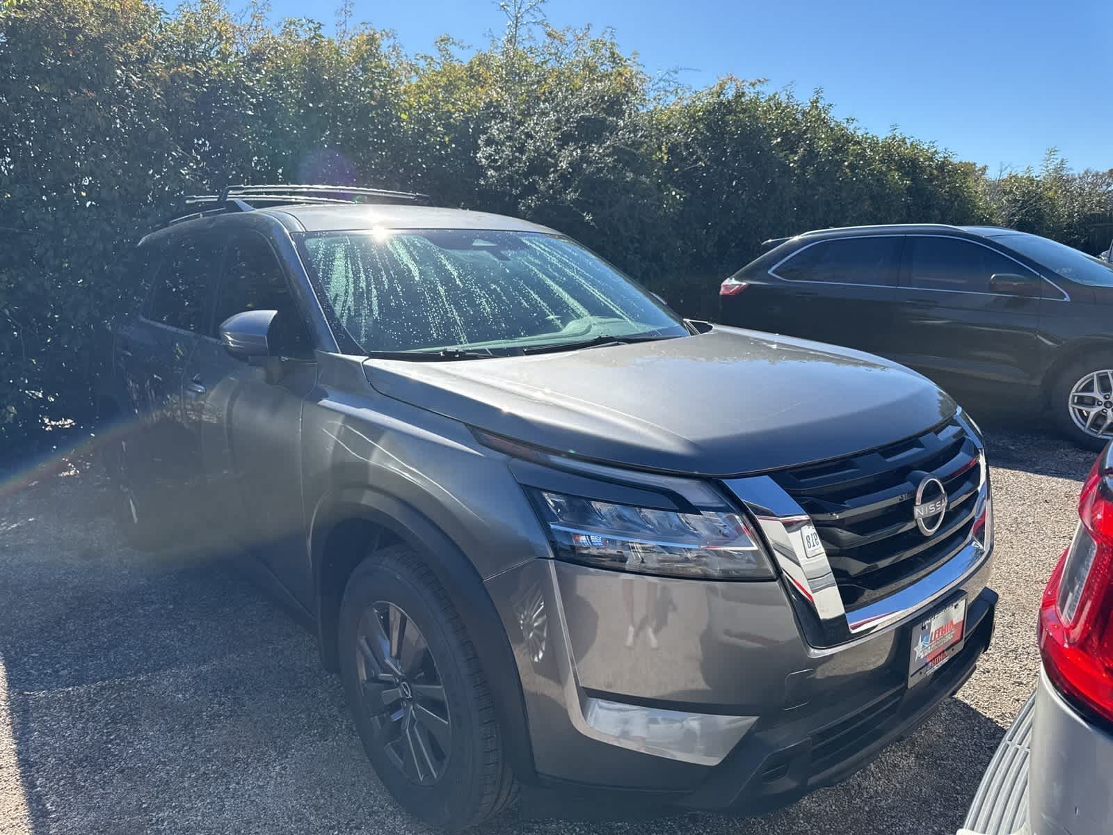 Thumbnail: 2022 Nissan Pathfinder - 3