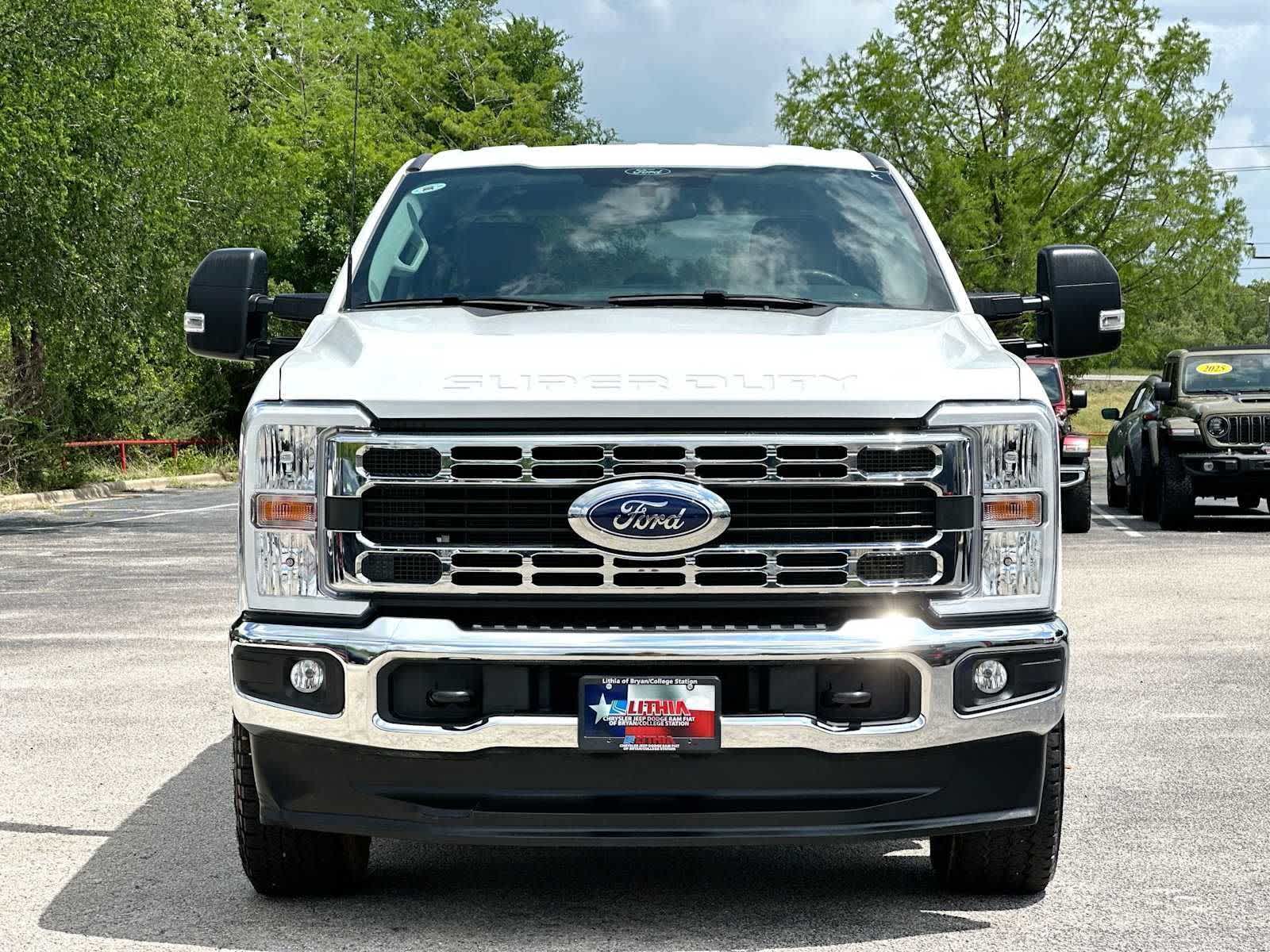 Thumbnail: 2025 Ford F-250 - 10