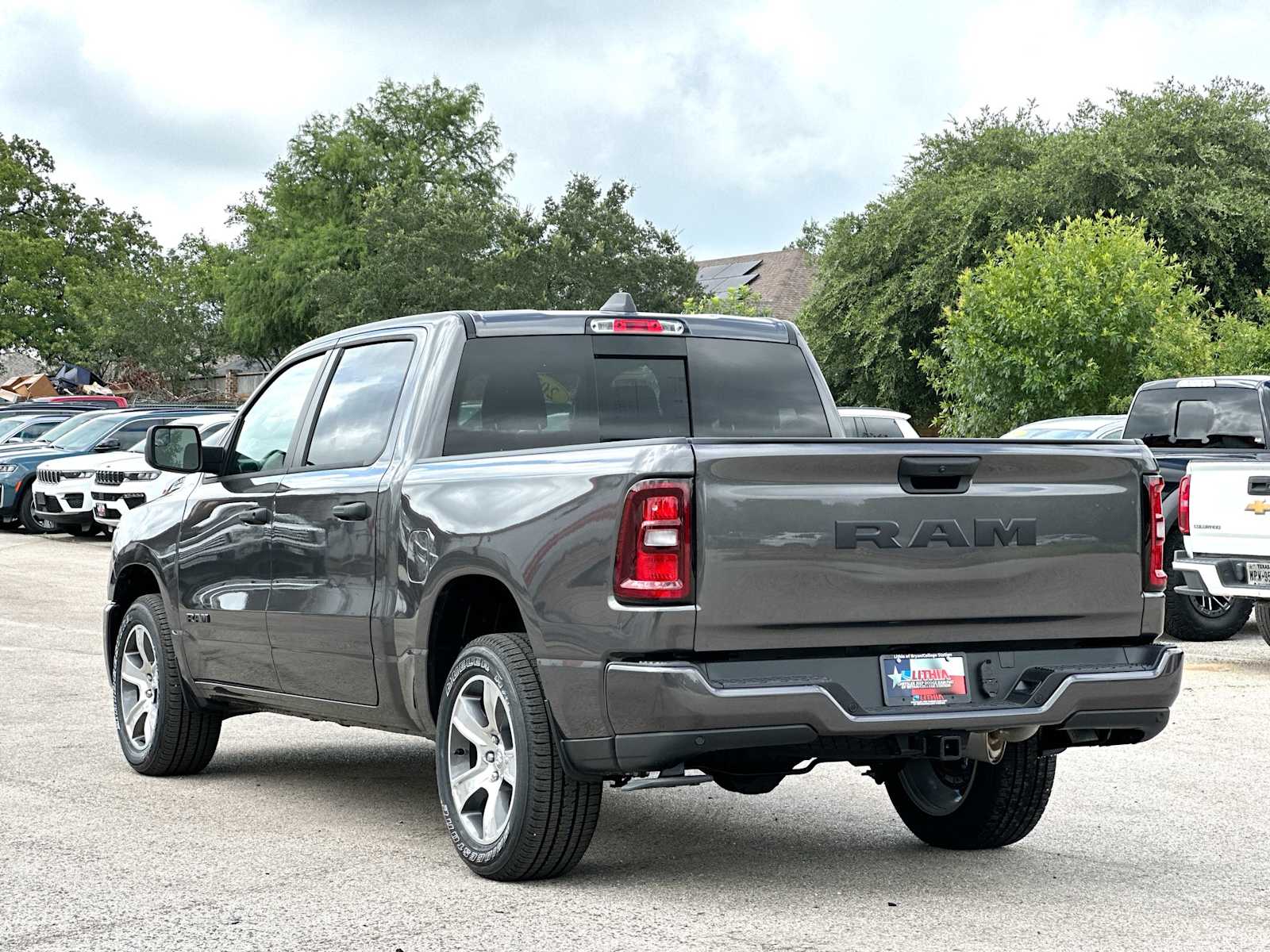 Thumbnail: 2026 RAM 1500 - 13