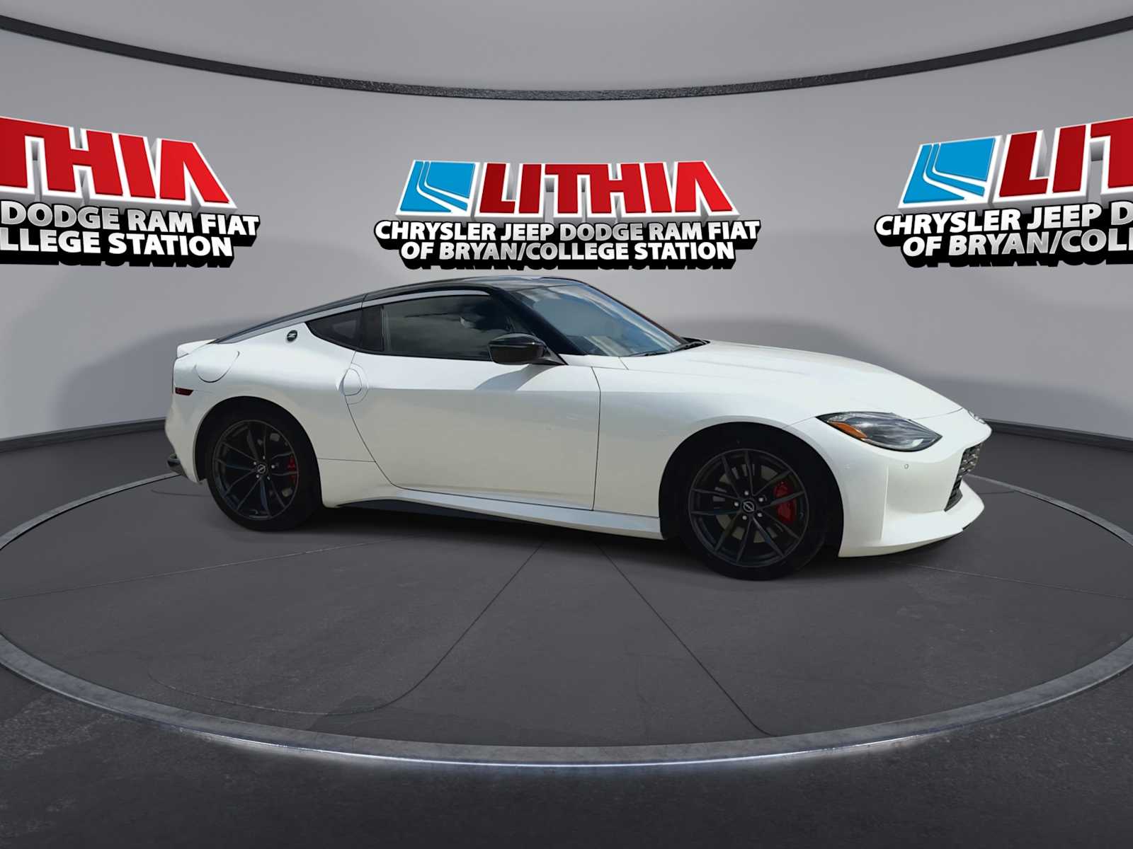 Thumbnail: 2024 Nissan Z - 9