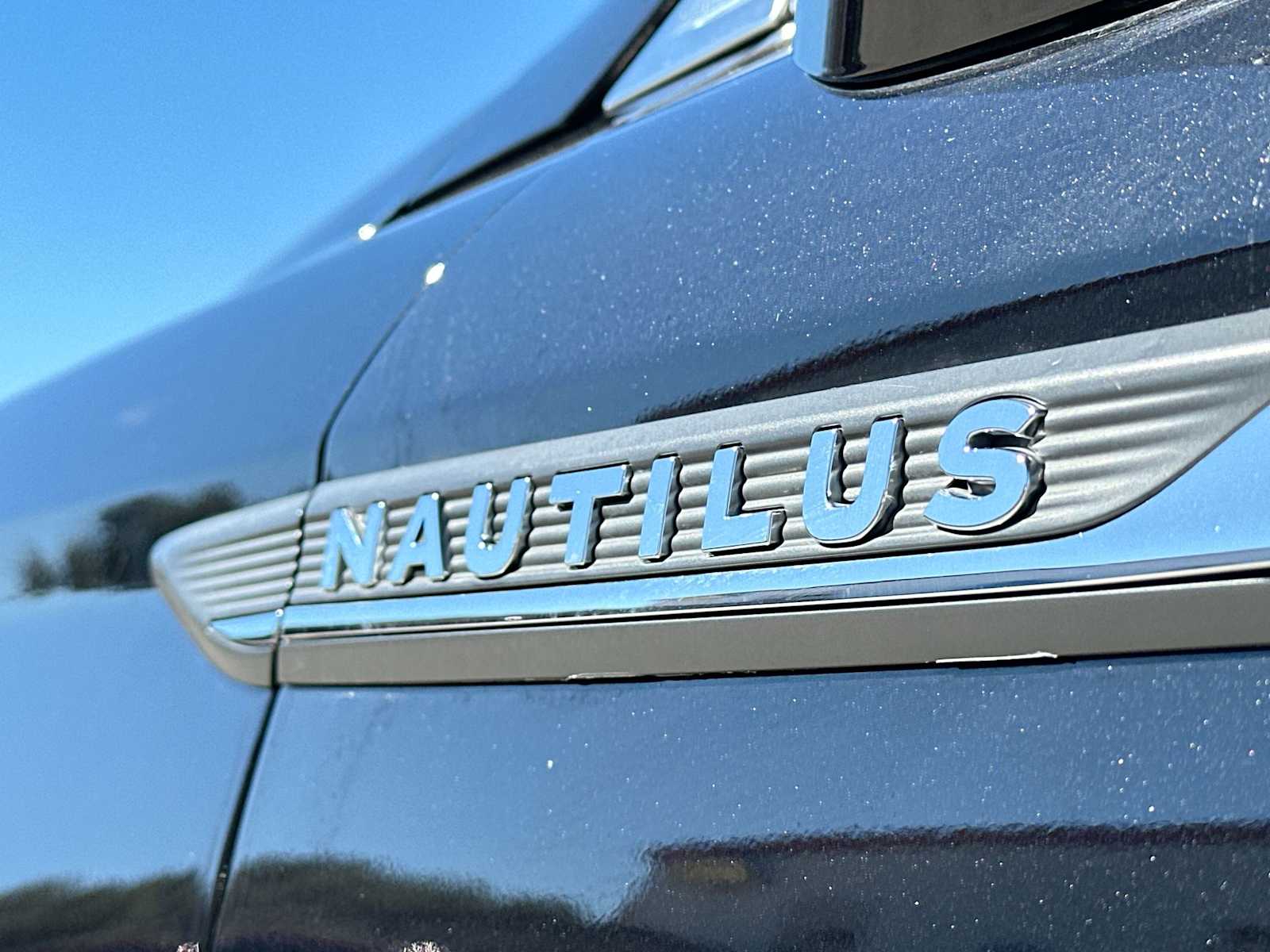 Thumbnail: 2020 Lincoln Nautilus - 15