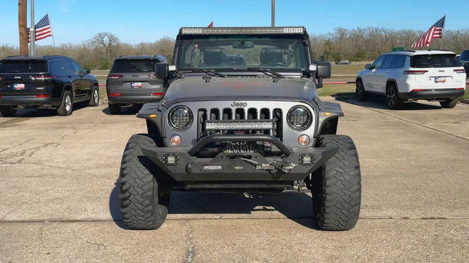 Thumbnail: 2016 Jeep Wrangler - 3