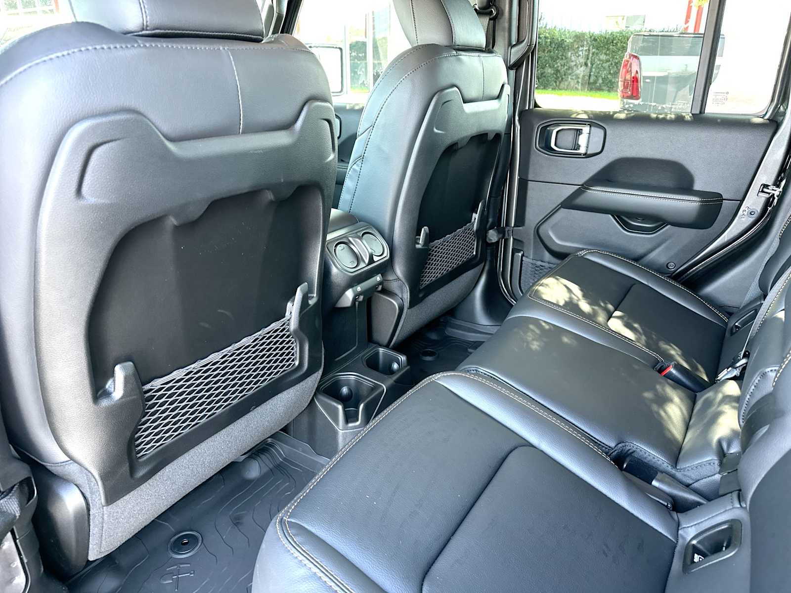 Thumbnail: 2026 Jeep Gladiator - 24