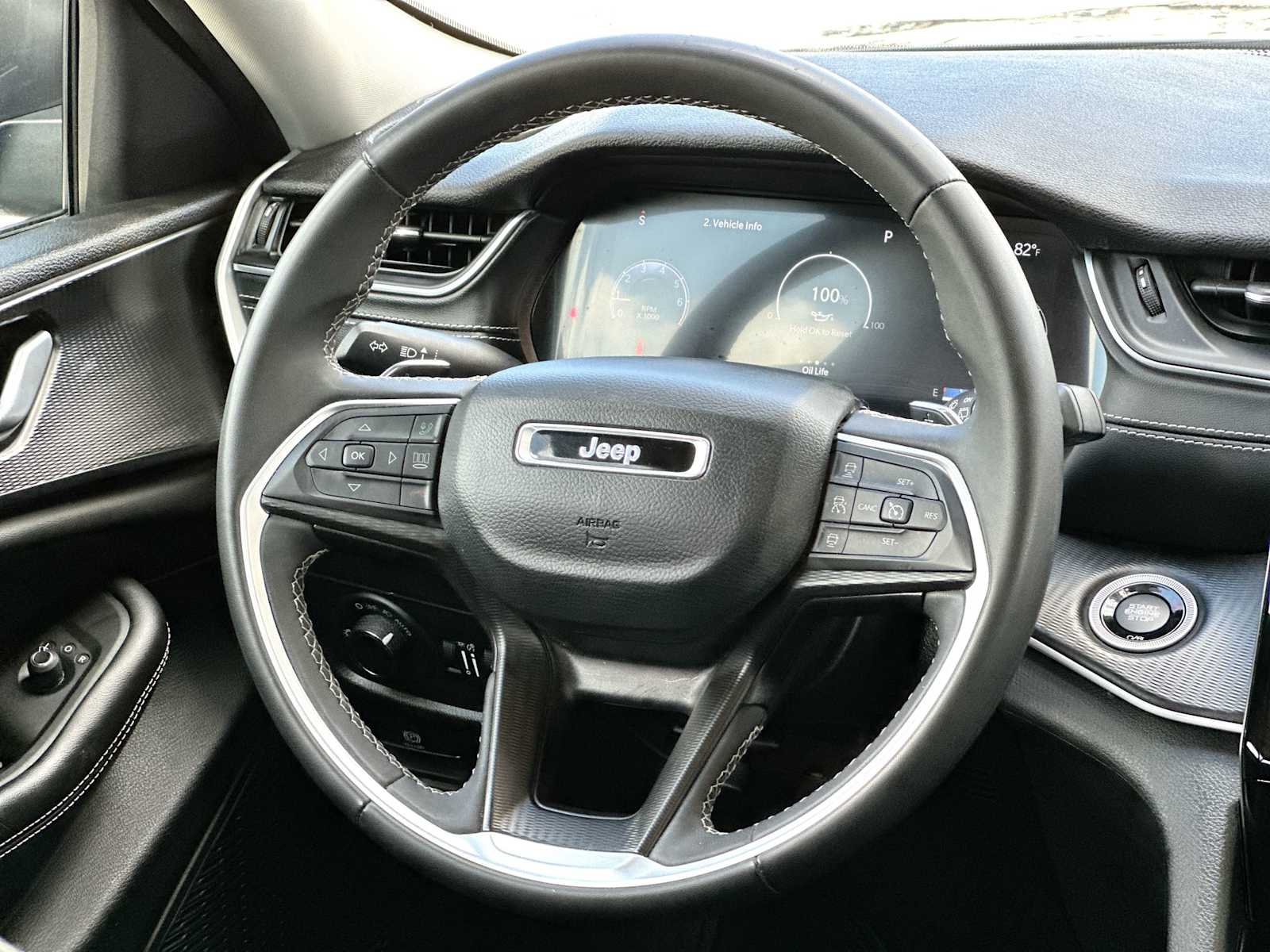 Thumbnail: 2024 Jeep Grand Cherokee - 27