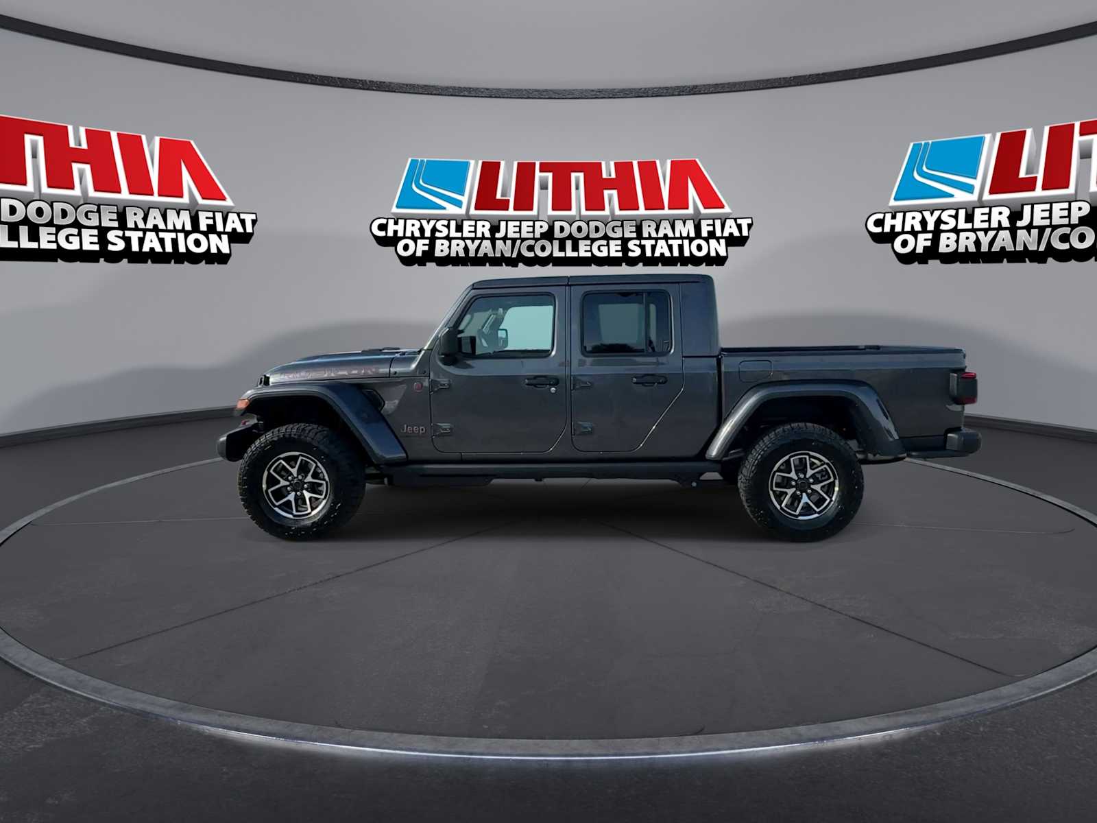 Thumbnail: 2026 Jeep Gladiator - 5