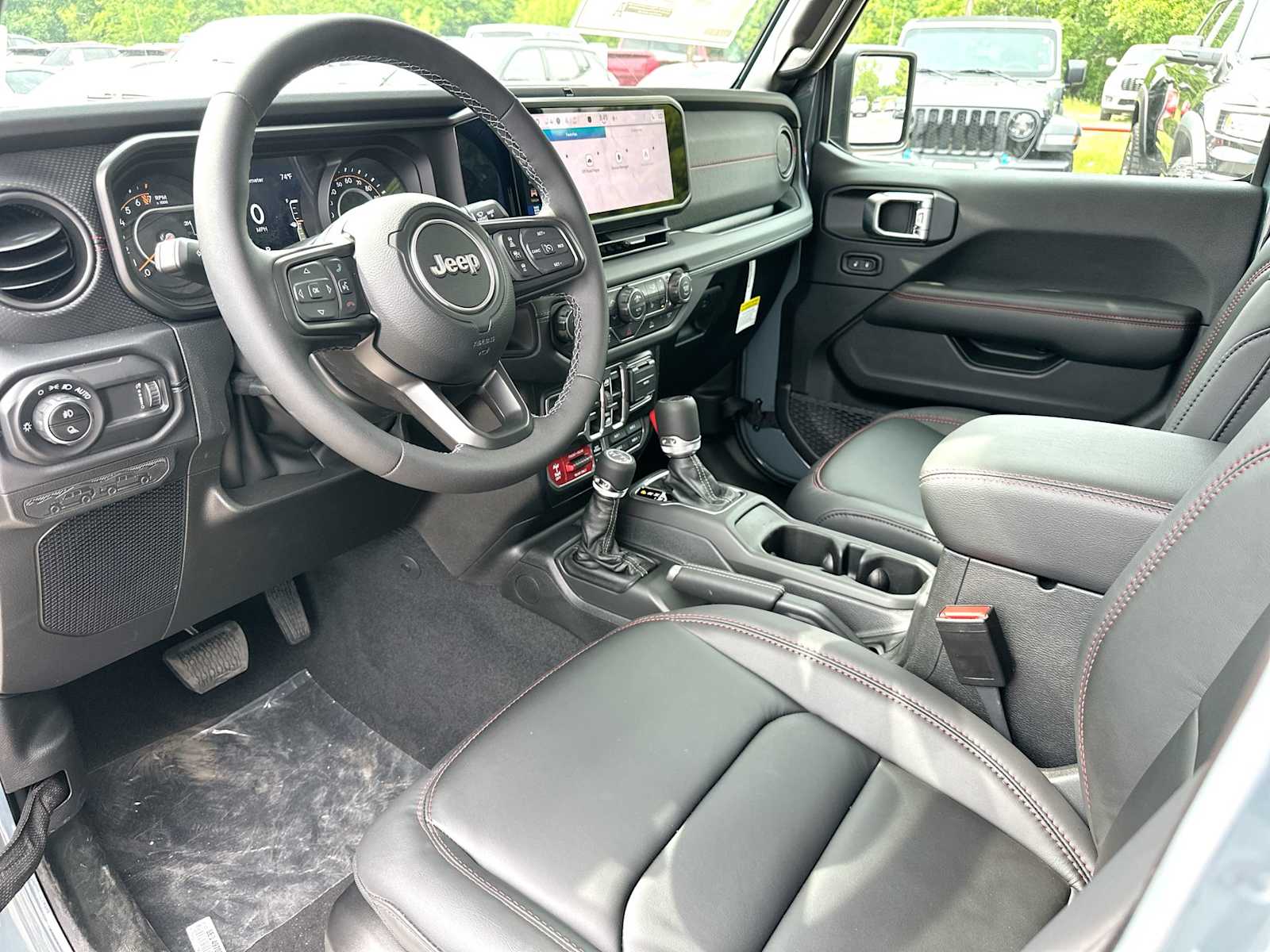 Thumbnail: 2026 Jeep Gladiator - 18