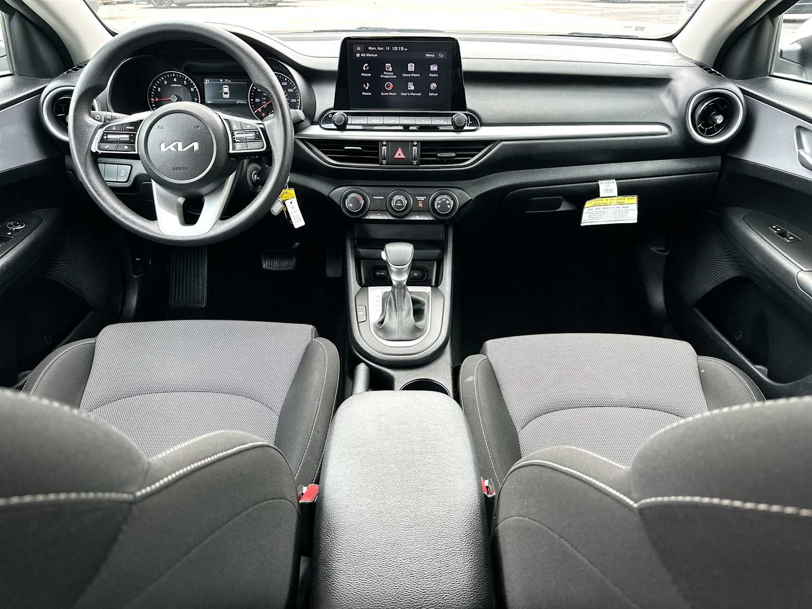 Thumbnail: 2024 Kia Forte - 25