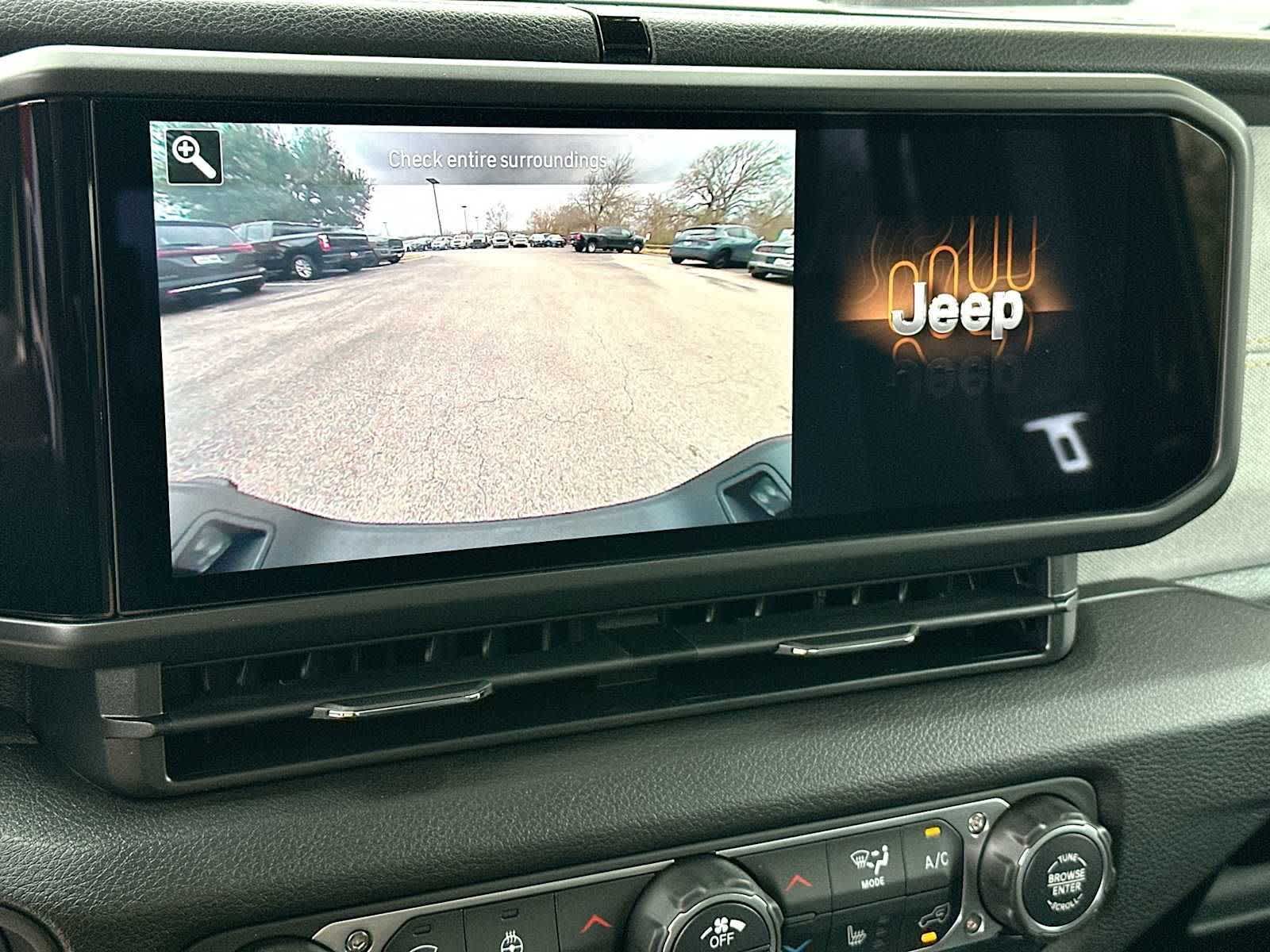 Thumbnail: 2026 Jeep Gladiator - 20