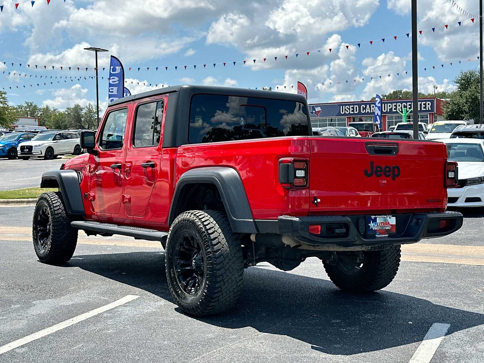 Thumbnail: 2020 Jeep Gladiator - 13