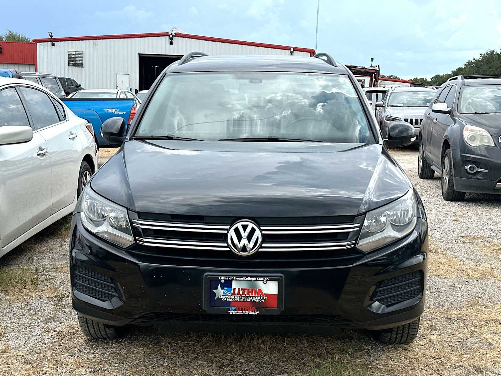 Used 2016 Volkswagen Tiguan S with VIN WVGAV7AX6GW524976 for sale in Bryan, TX