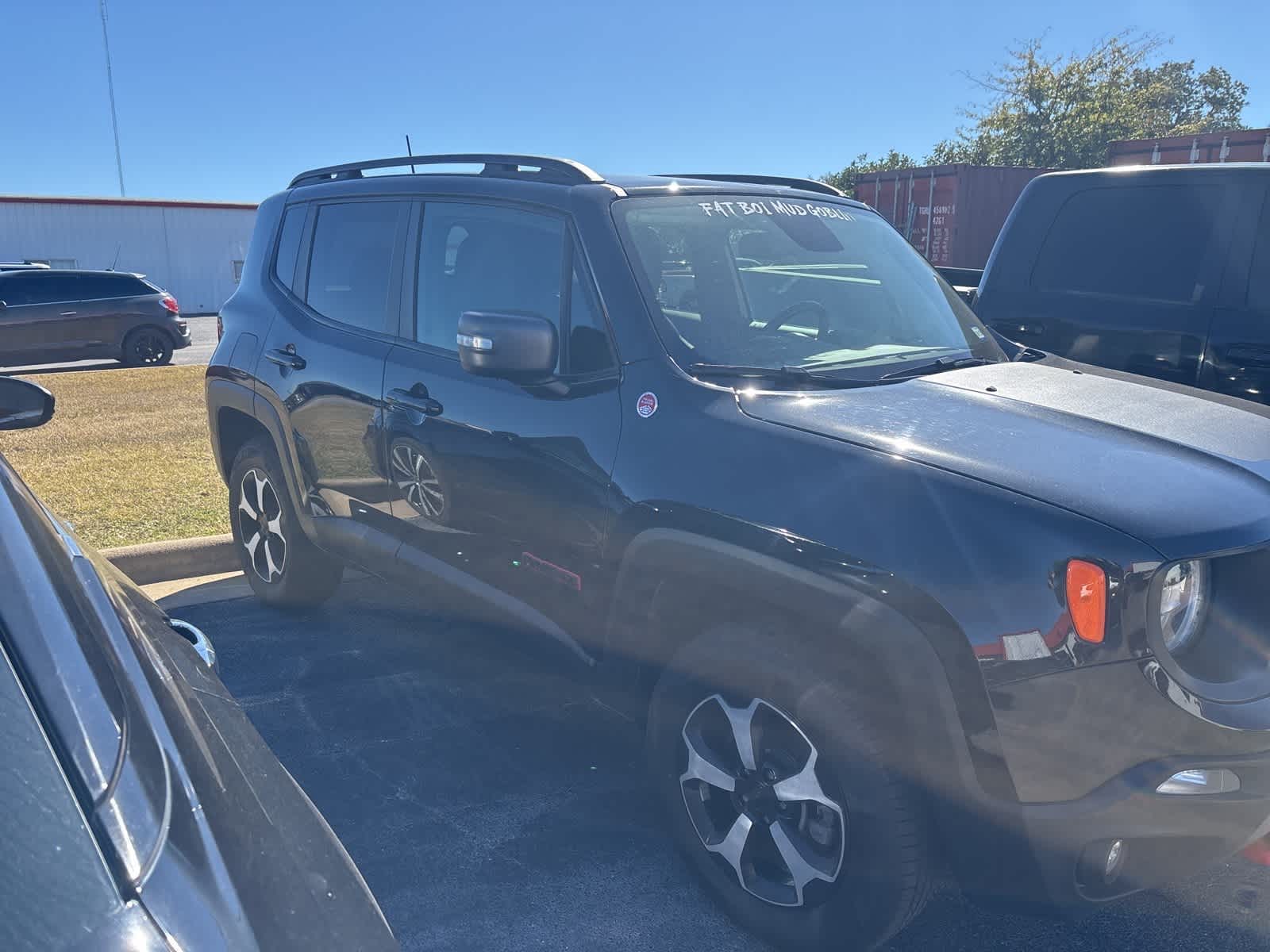 Thumbnail: 2019 Jeep Renegade - 4