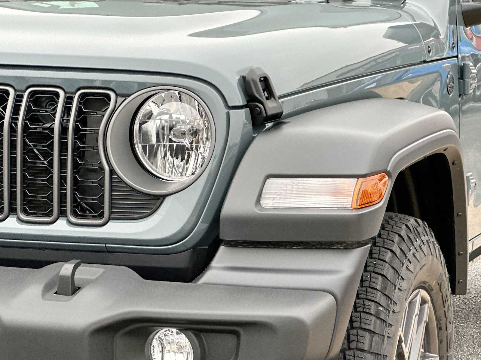 Thumbnail: 2026 Jeep Wrangler - 16