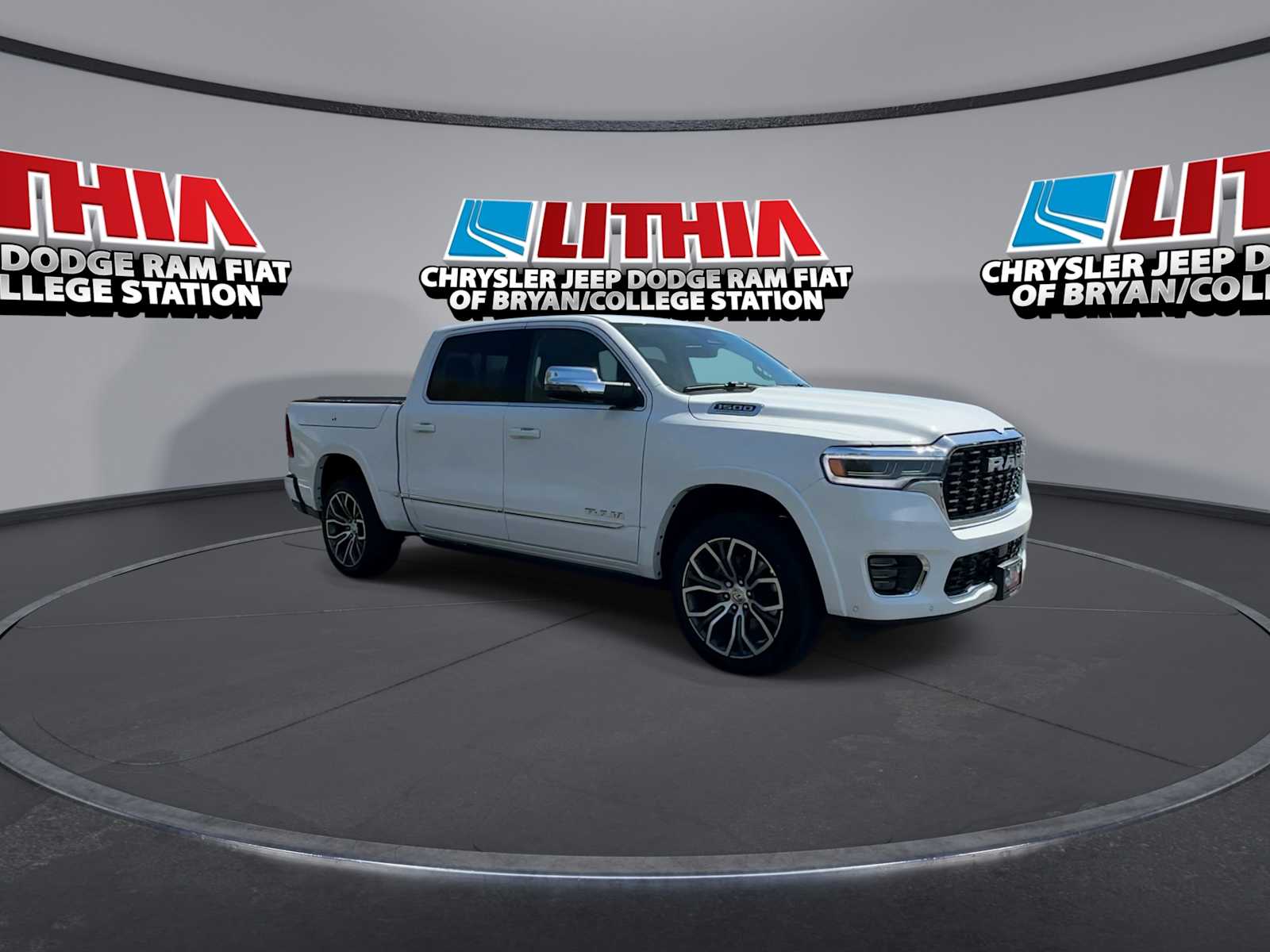 Thumbnail: 2026 RAM 1500 - 2