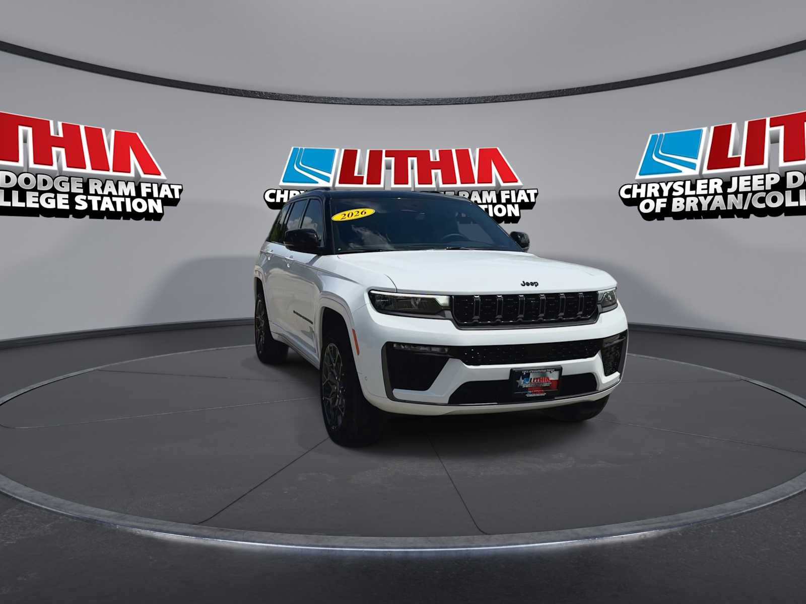 Thumbnail: 2026 Jeep Grand Cherokee - 2