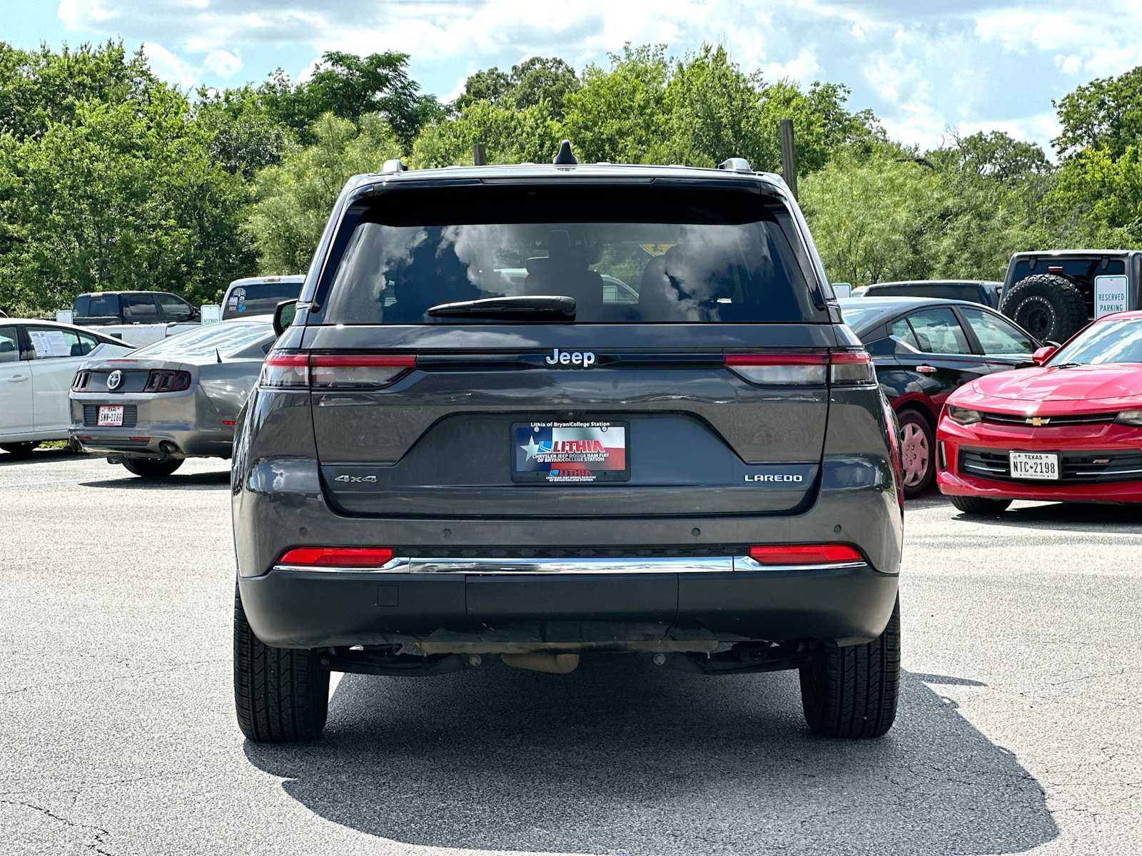 Thumbnail: 2024 Jeep Grand Cherokee - 14