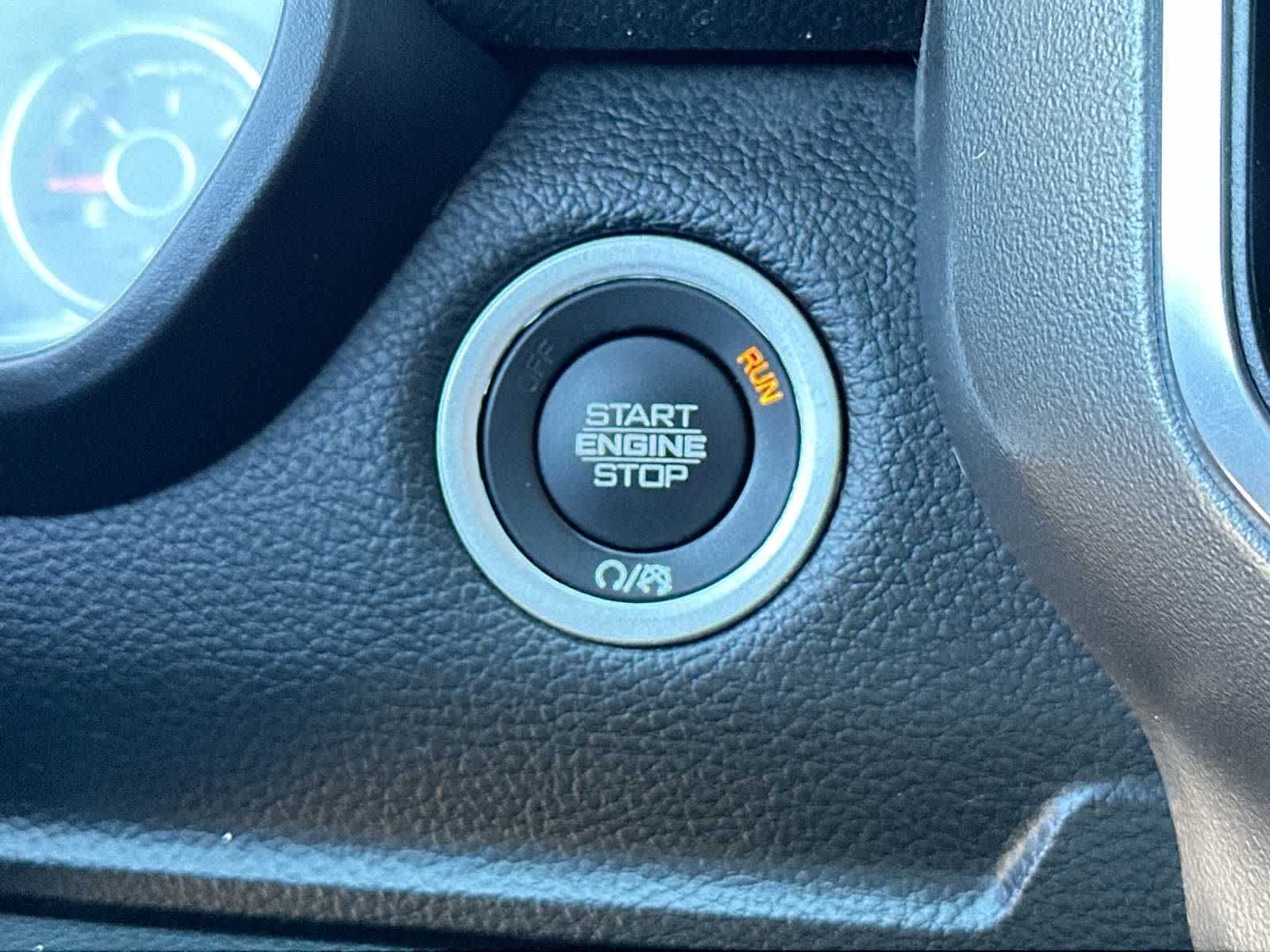 Thumbnail: 2025 RAM 1500 - 28