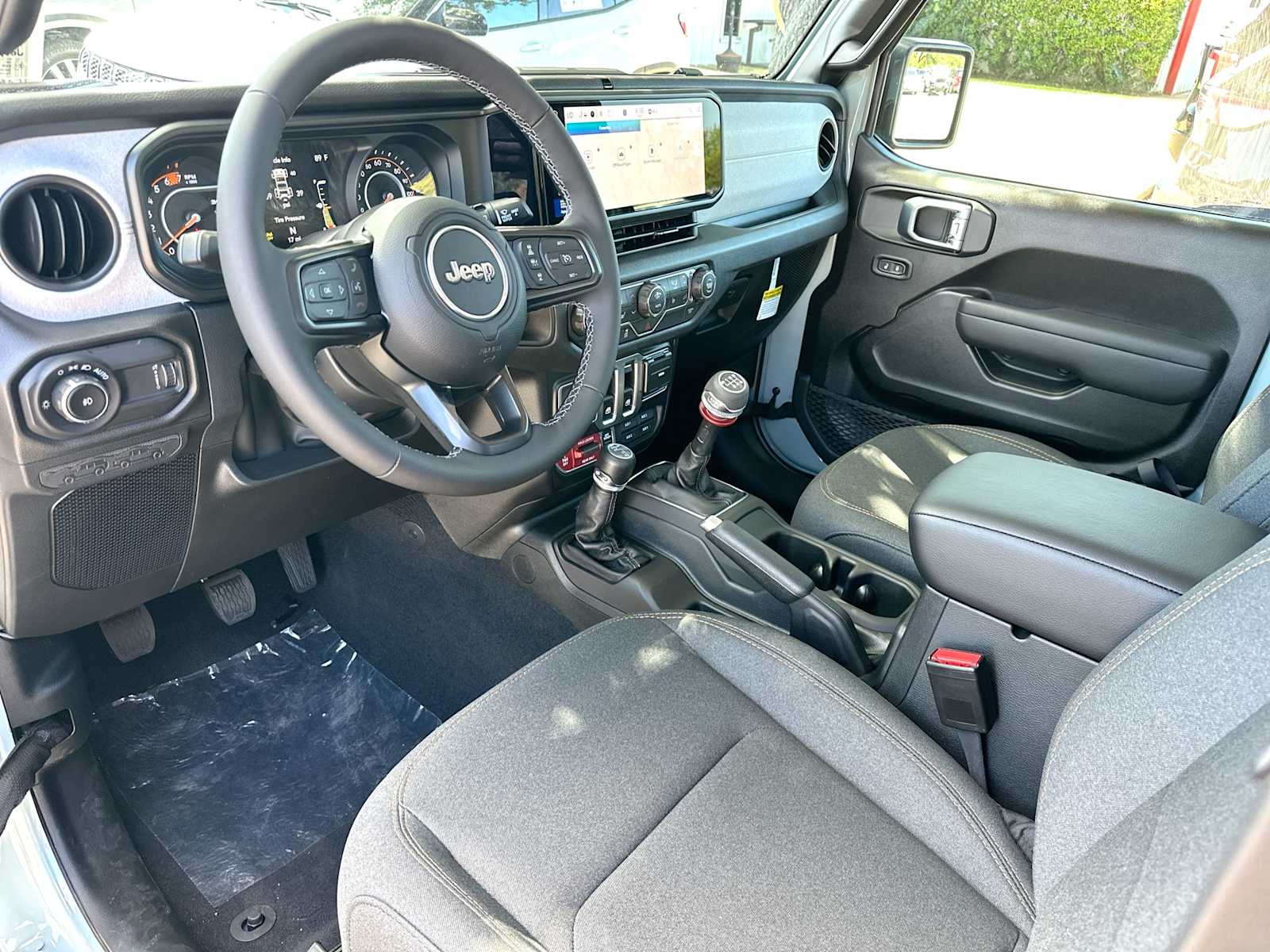 Photo 18