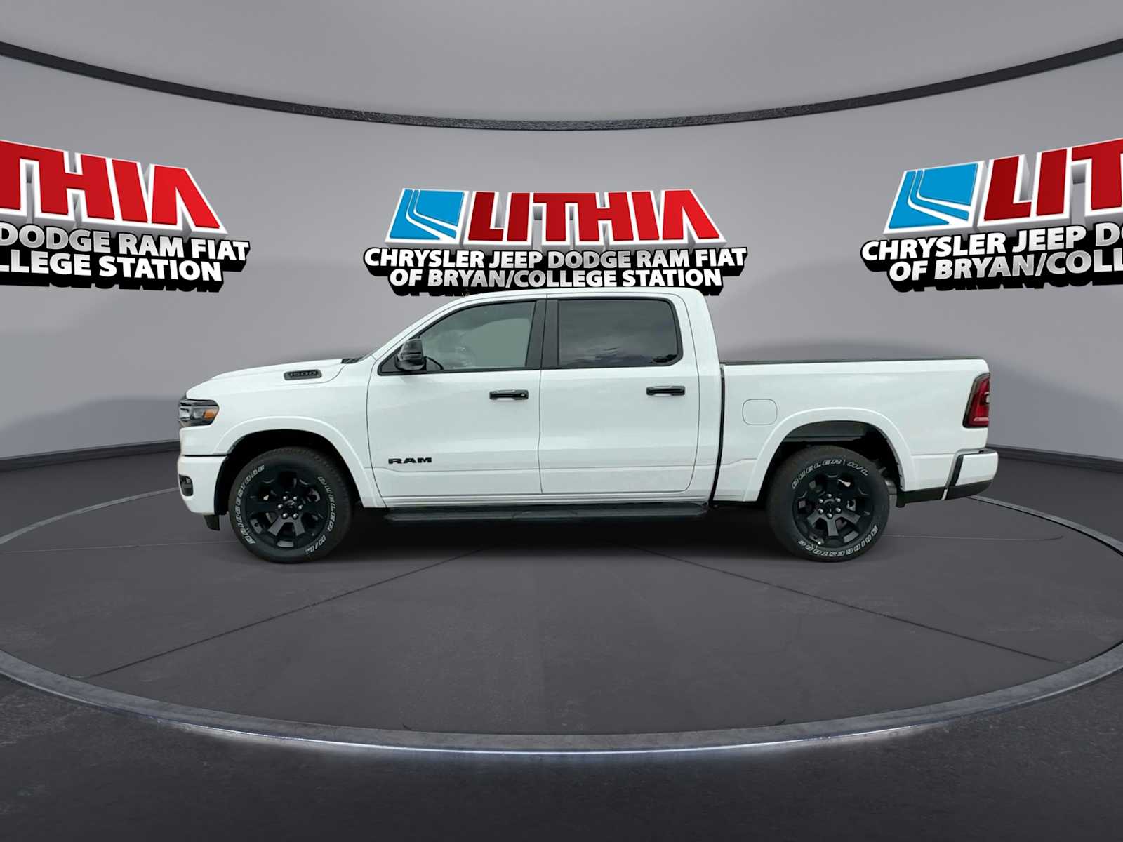 Thumbnail: 2026 RAM 1500 - 5