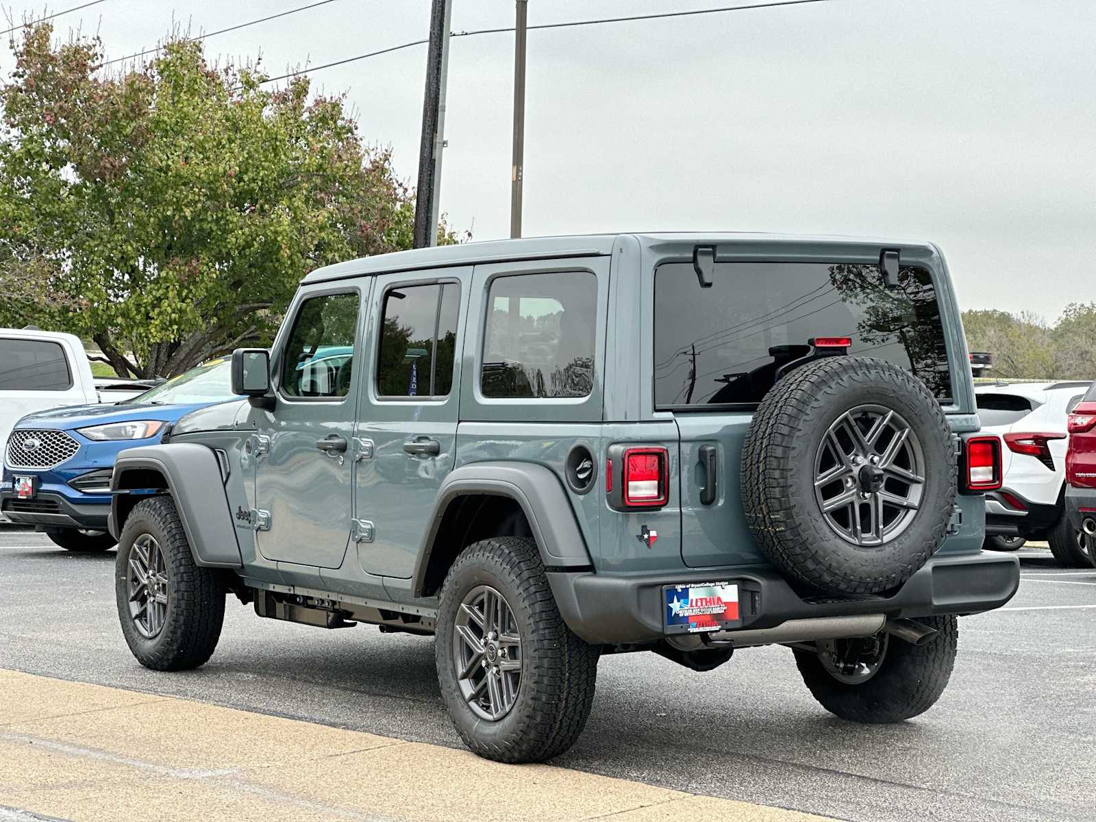 Thumbnail: 2026 Jeep Wrangler - 13