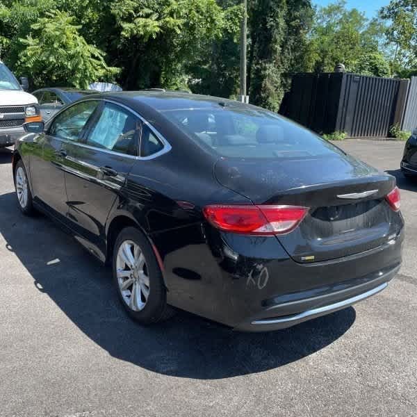 Thumbnail: 2015 Chrysler 200 - 11