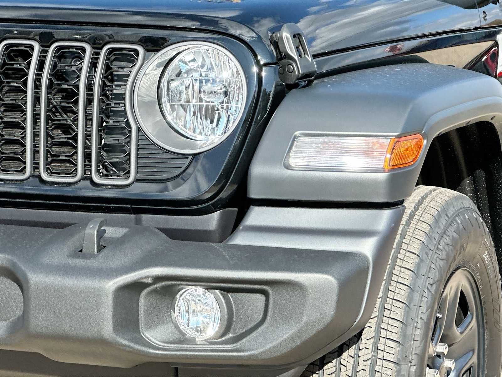 Thumbnail: 2026 Jeep Wrangler - 16