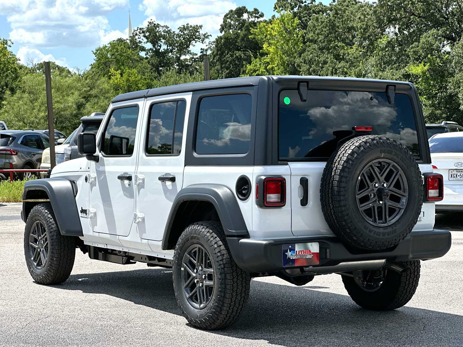 Thumbnail: 2026 Jeep Wrangler - 13