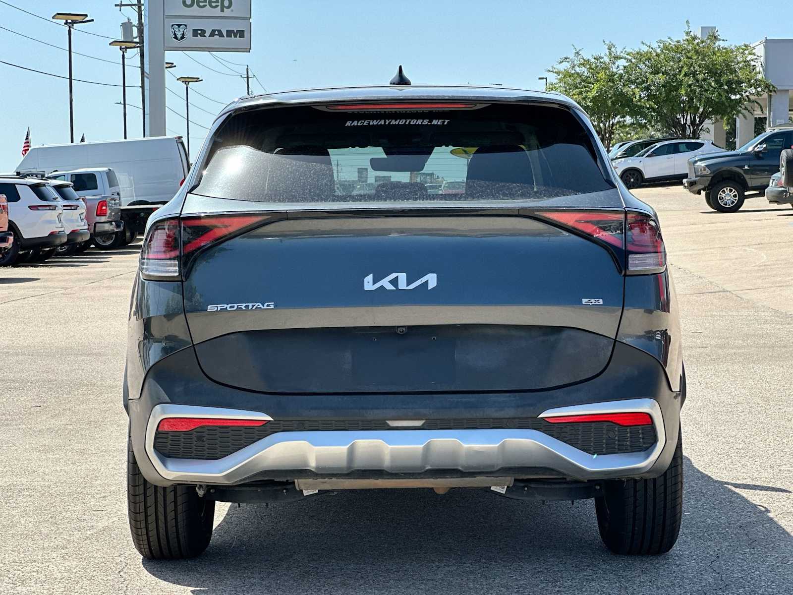 Thumbnail: 2024 Kia Sportage - 14