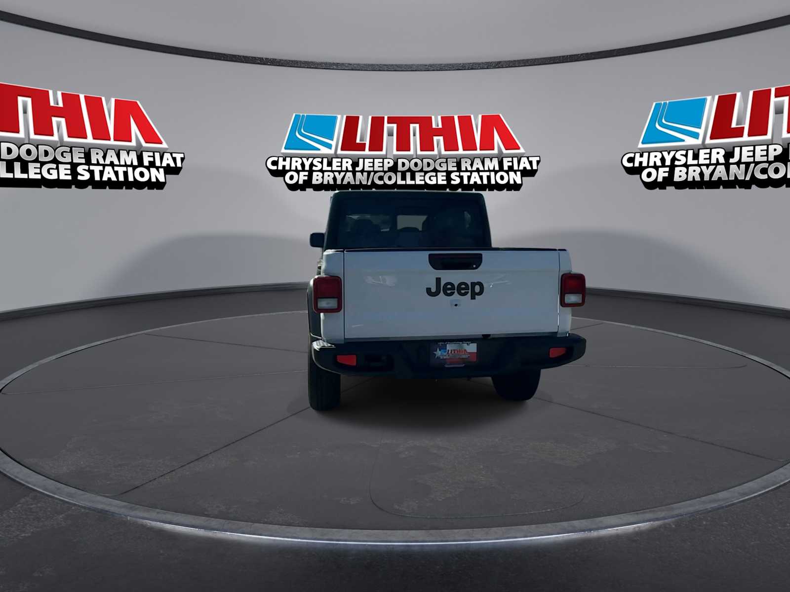 Thumbnail: 2026 Jeep Gladiator - 7