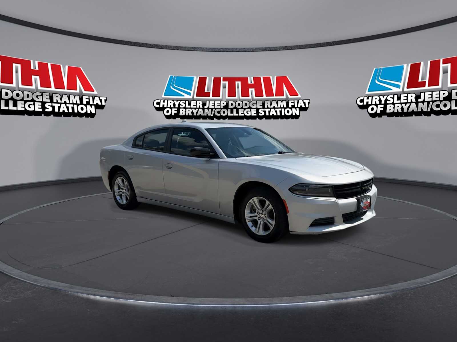 2023 Dodge Charger SXT photo 2