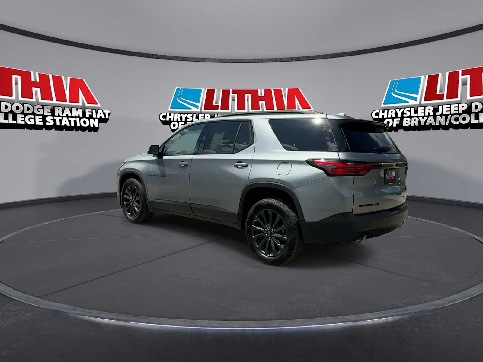 Thumbnail: 2023 Chevrolet Traverse - 6
