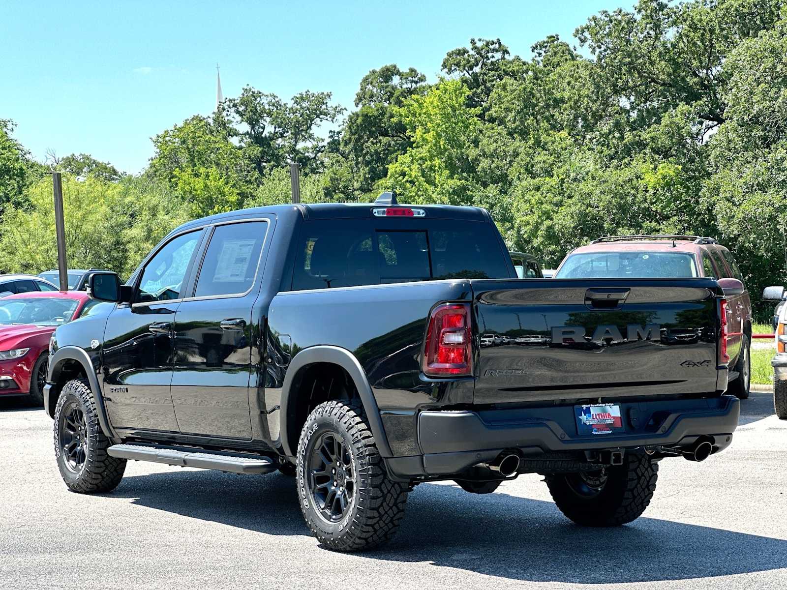 Thumbnail: 2026 RAM 1500 - 13