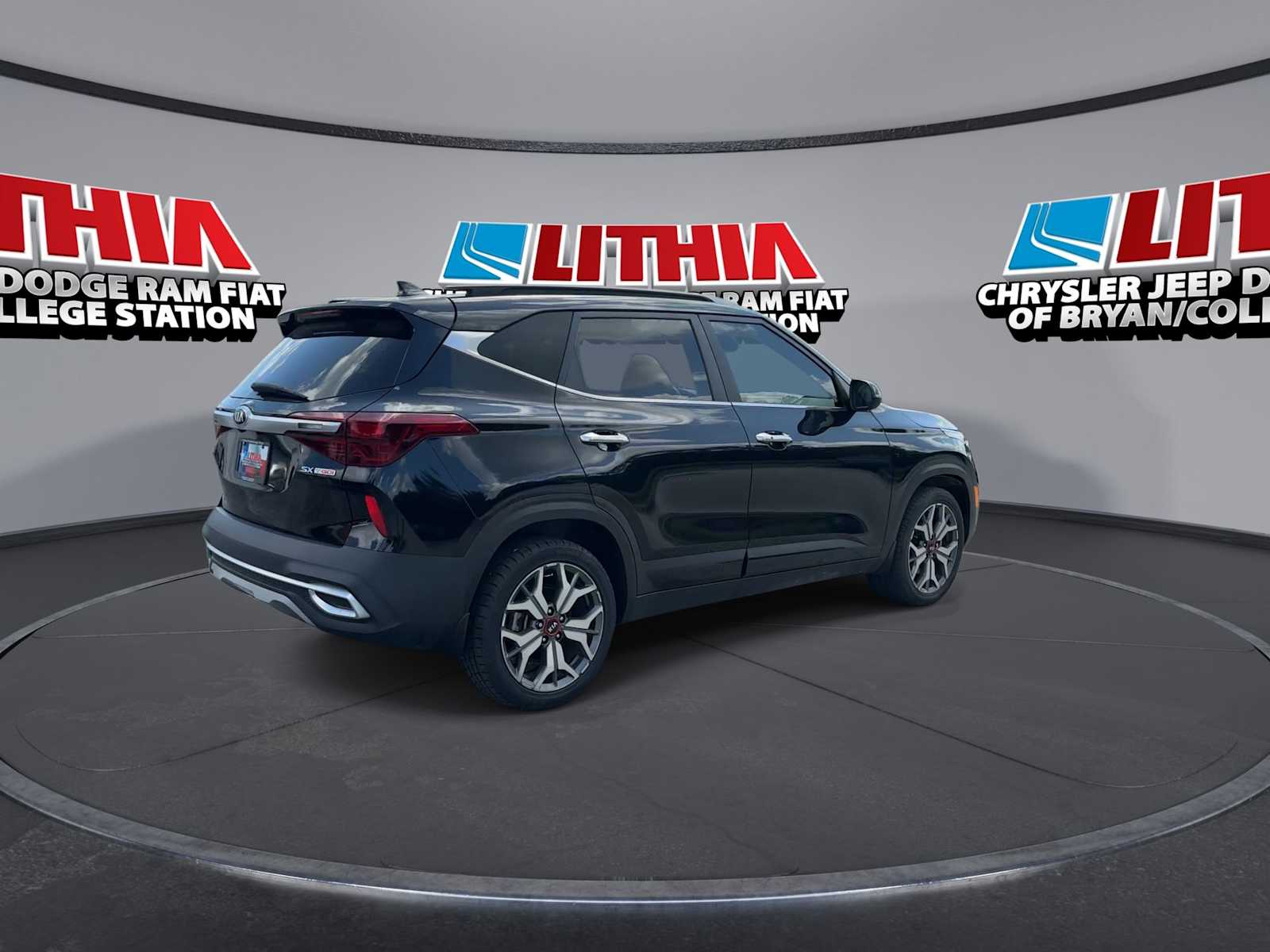 Thumbnail: 2021 Kia Seltos - 8