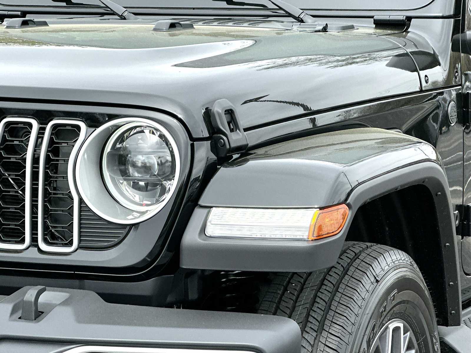 Thumbnail: 2026 Jeep Wrangler - 16