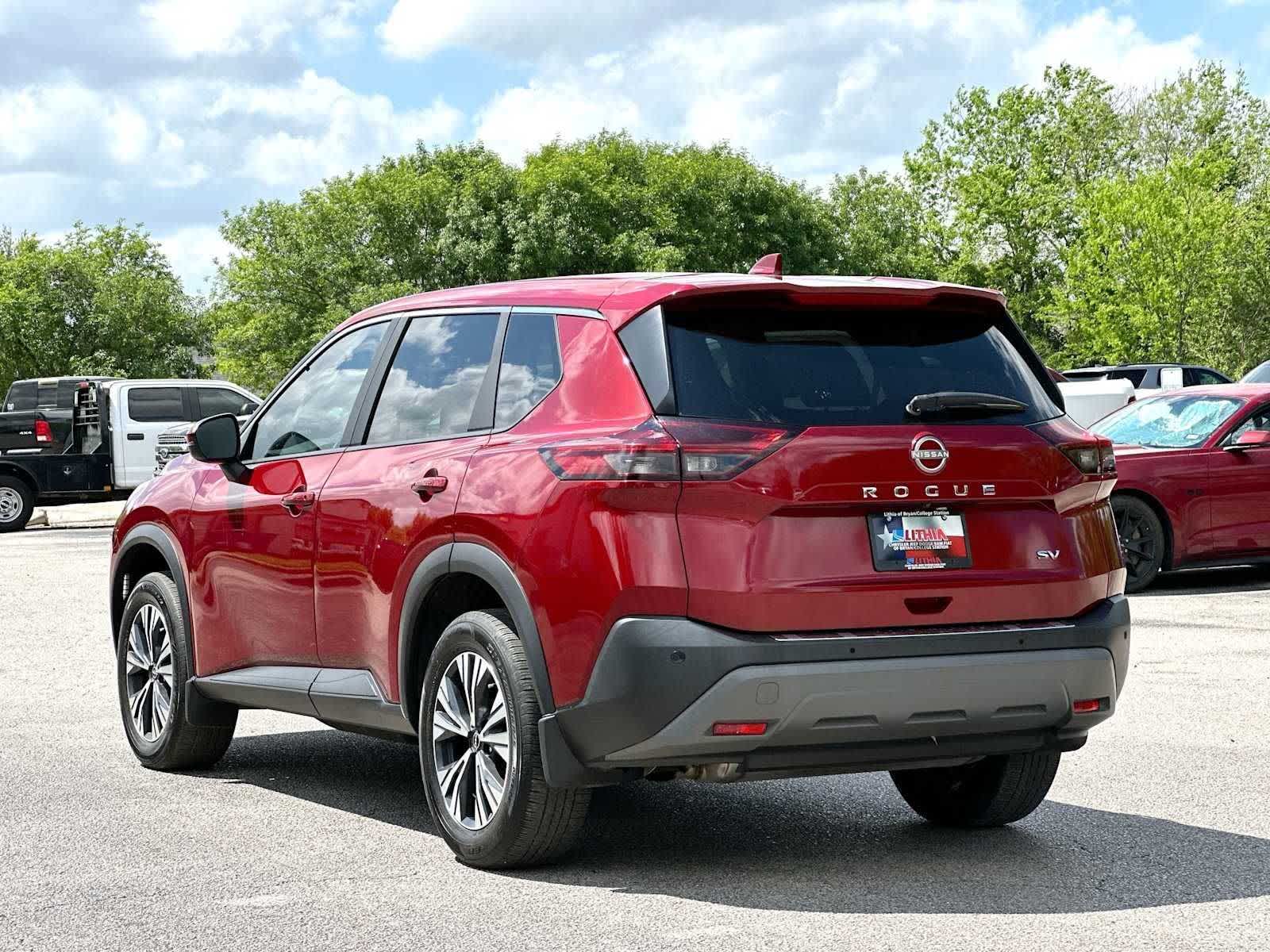 Thumbnail: 2023 Nissan Rogue - 13