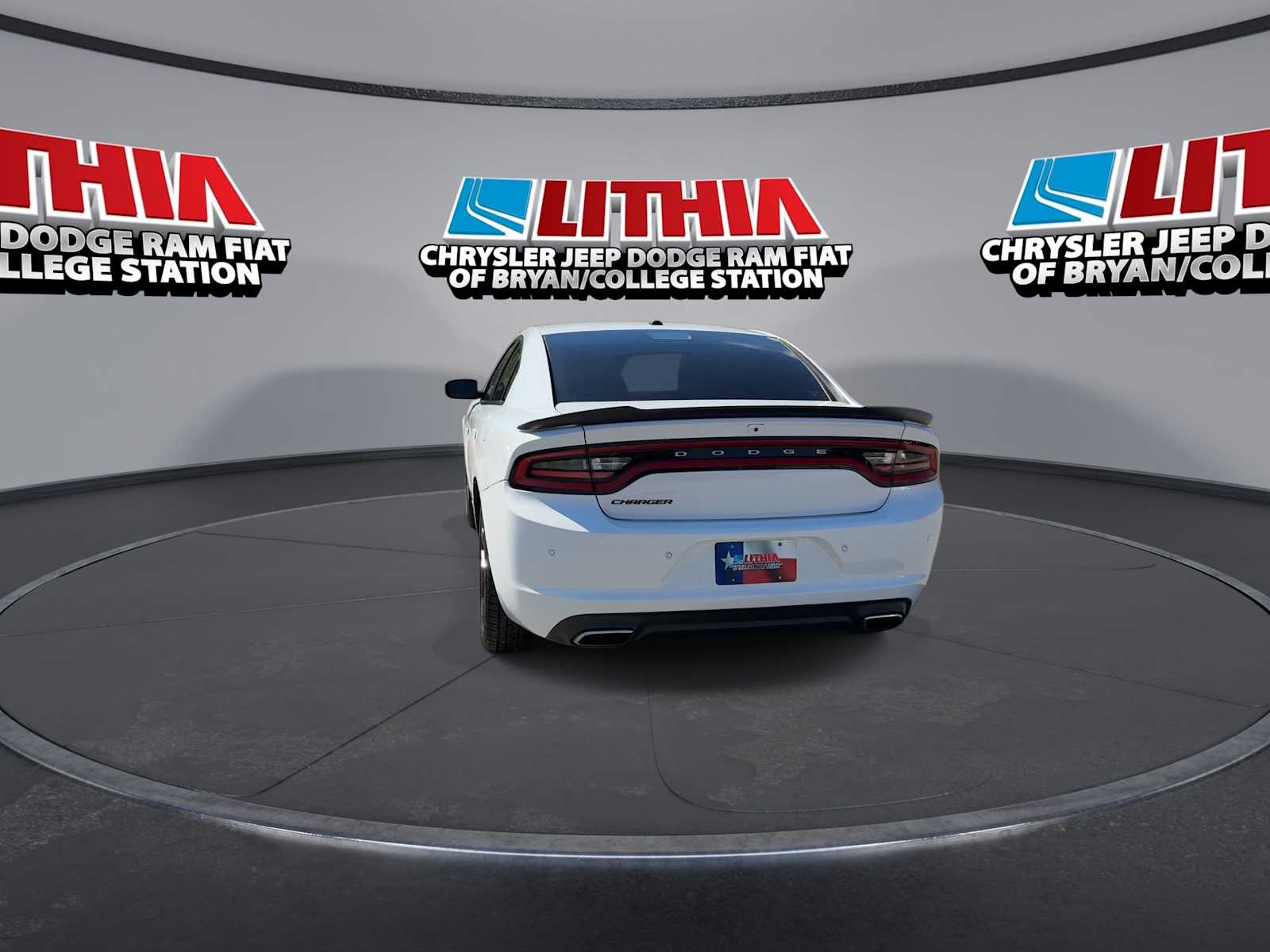 Thumbnail: 2019 Dodge Charger - 7