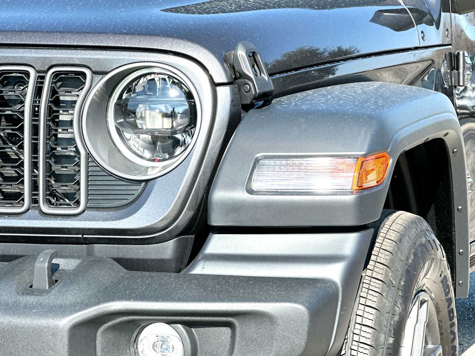 Thumbnail: 2026 Jeep Wrangler - 16