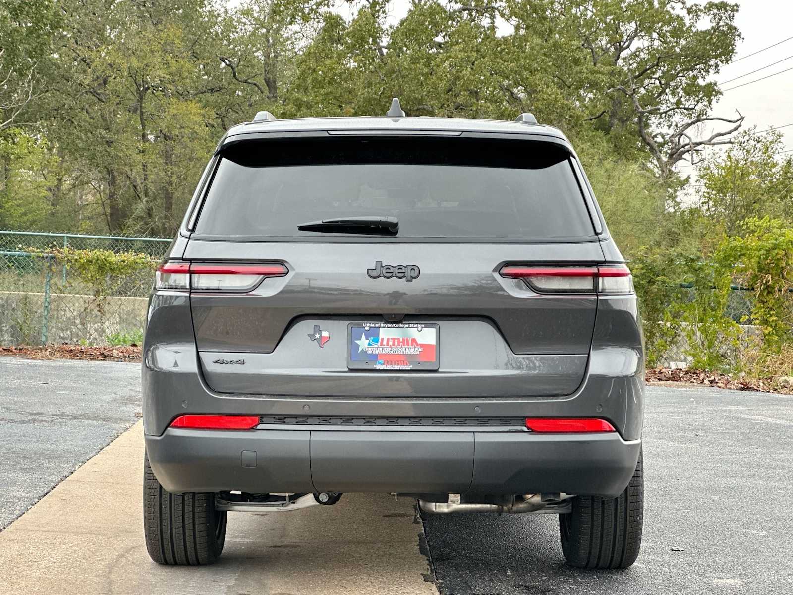 Thumbnail: 2025 Jeep Grand Cherokee - 14