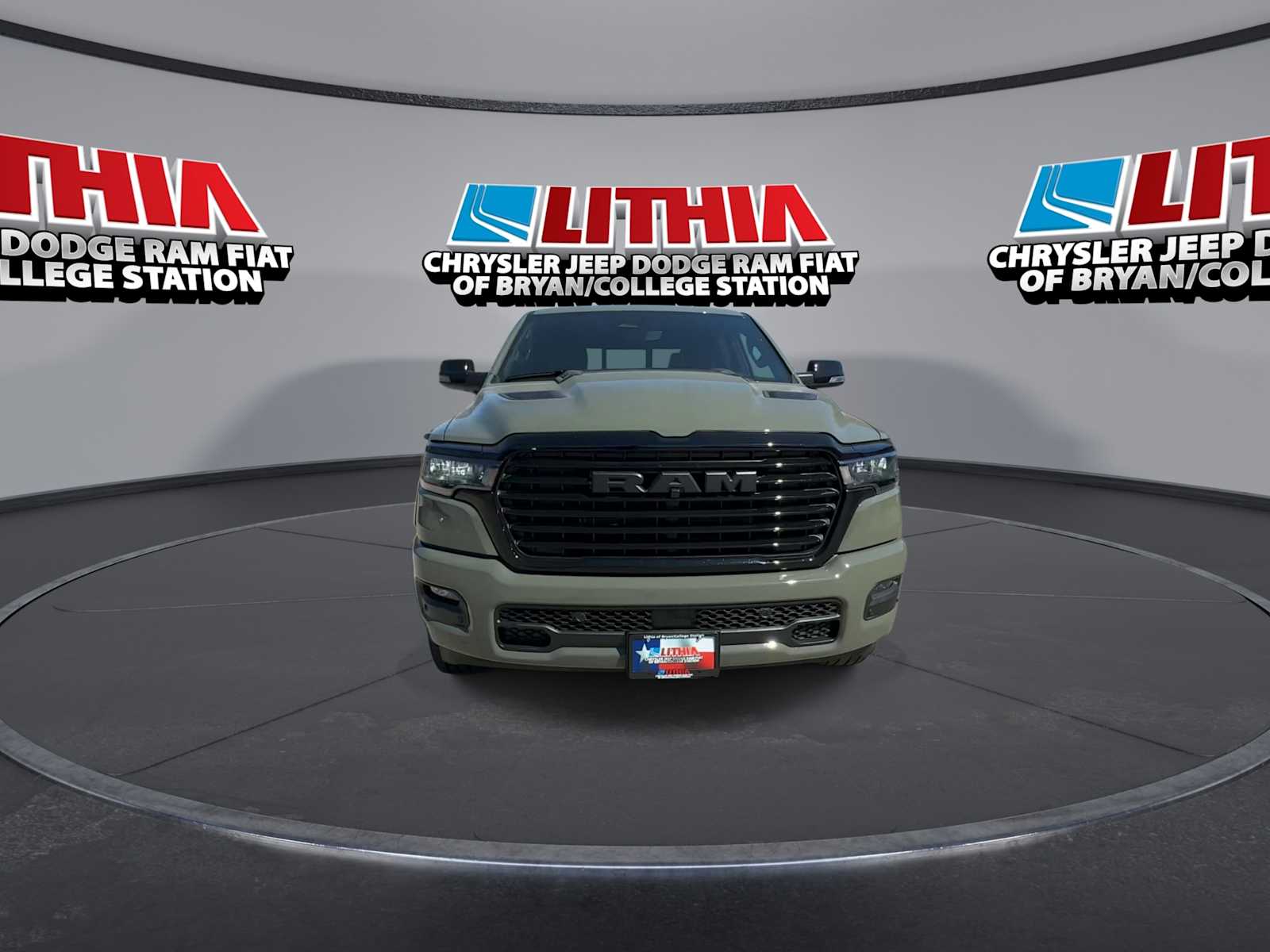 Thumbnail: 2026 RAM 1500 - 3