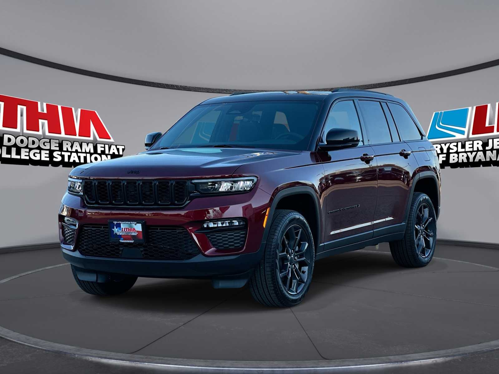Thumbnail: 2025 Jeep Grand Cherokee - 1