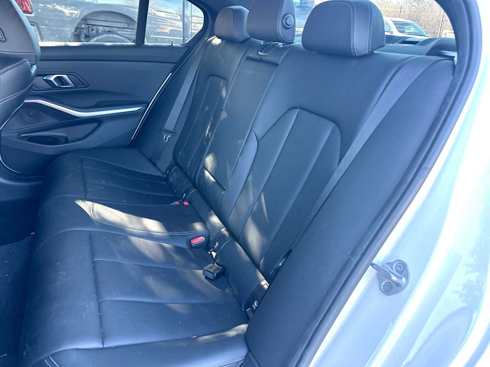 Thumbnail: 2024 BMW 3 Series - 23