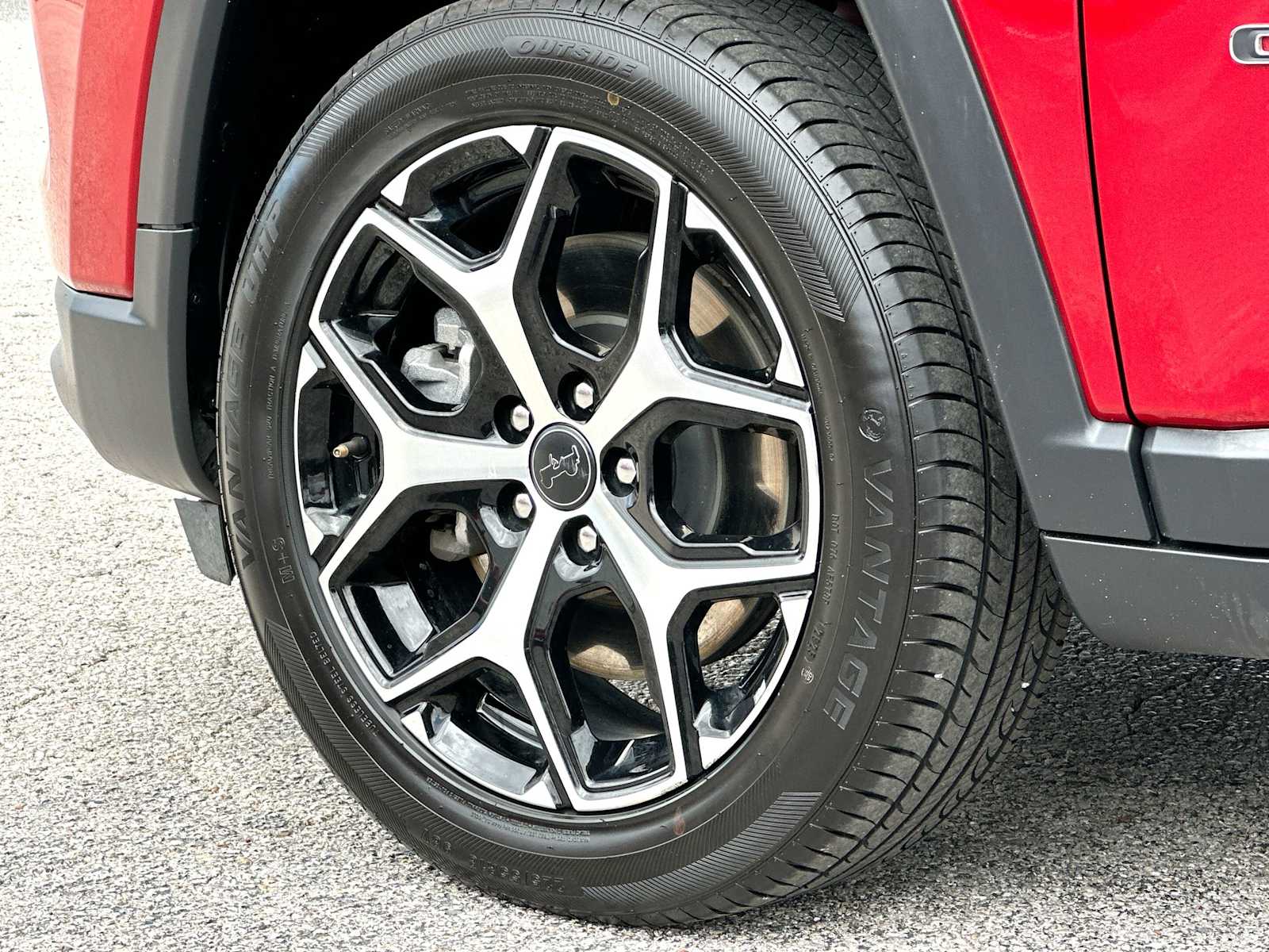 Thumbnail: 2025 Jeep Compass - 11