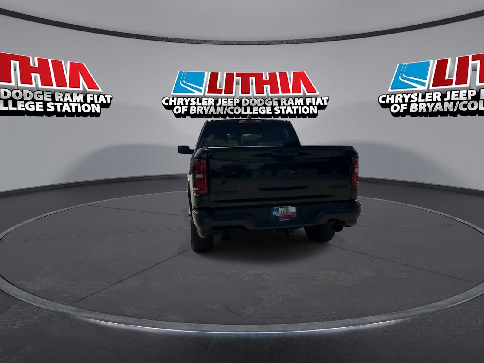Thumbnail: 2026 RAM 1500 - 7