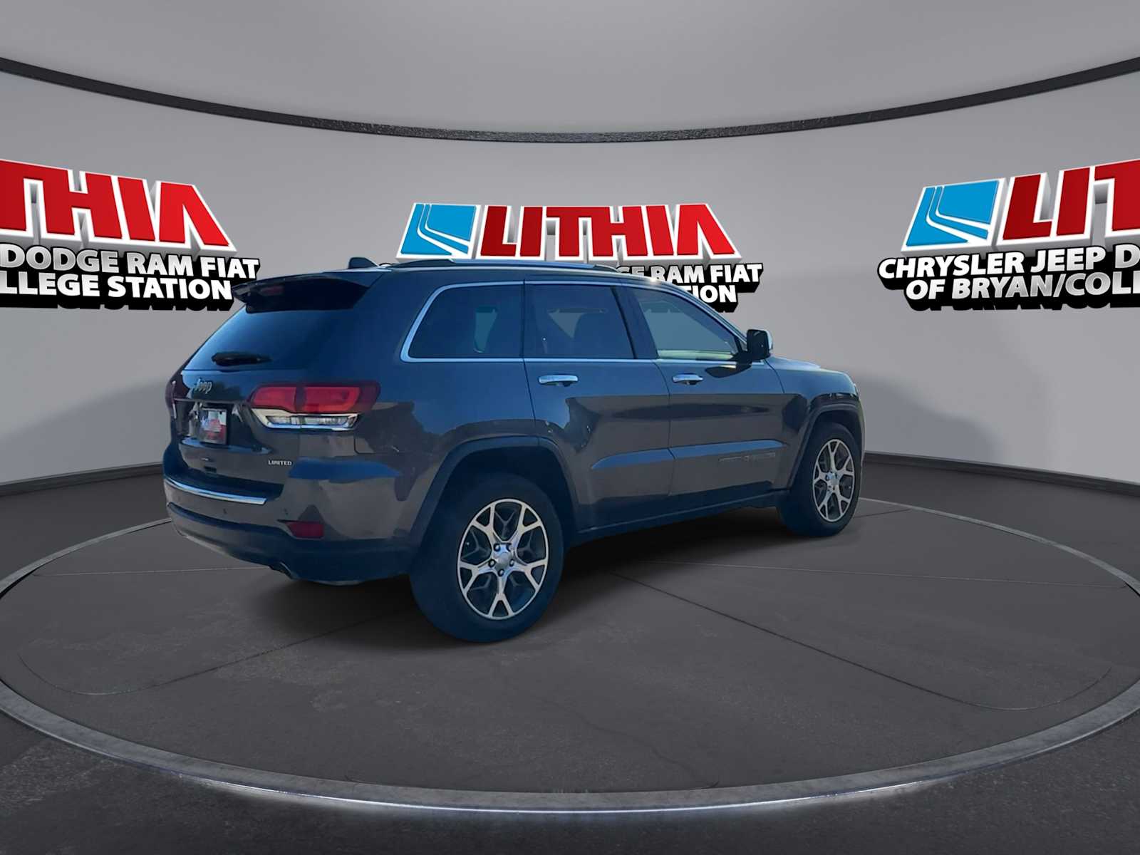 Thumbnail: 2020 Jeep Grand Cherokee - 8