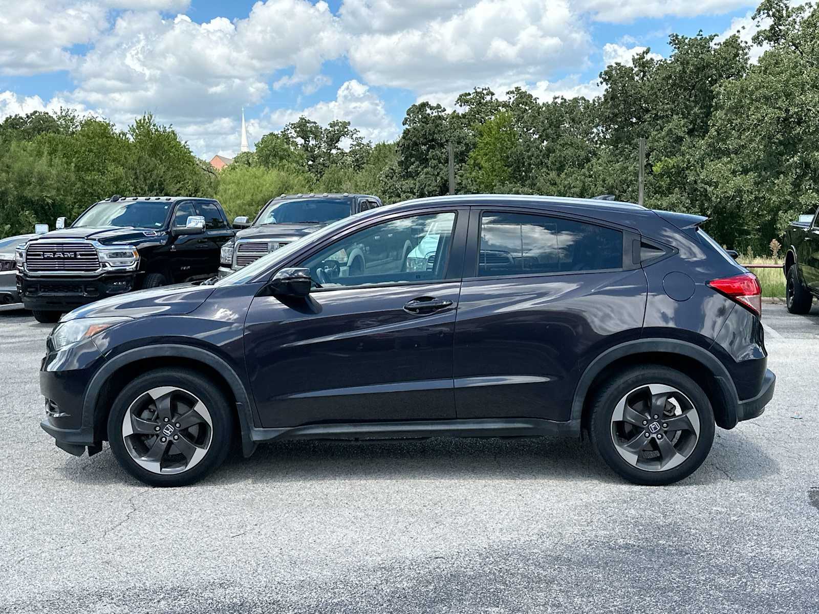 Thumbnail: 2018 Honda HR-V - 12