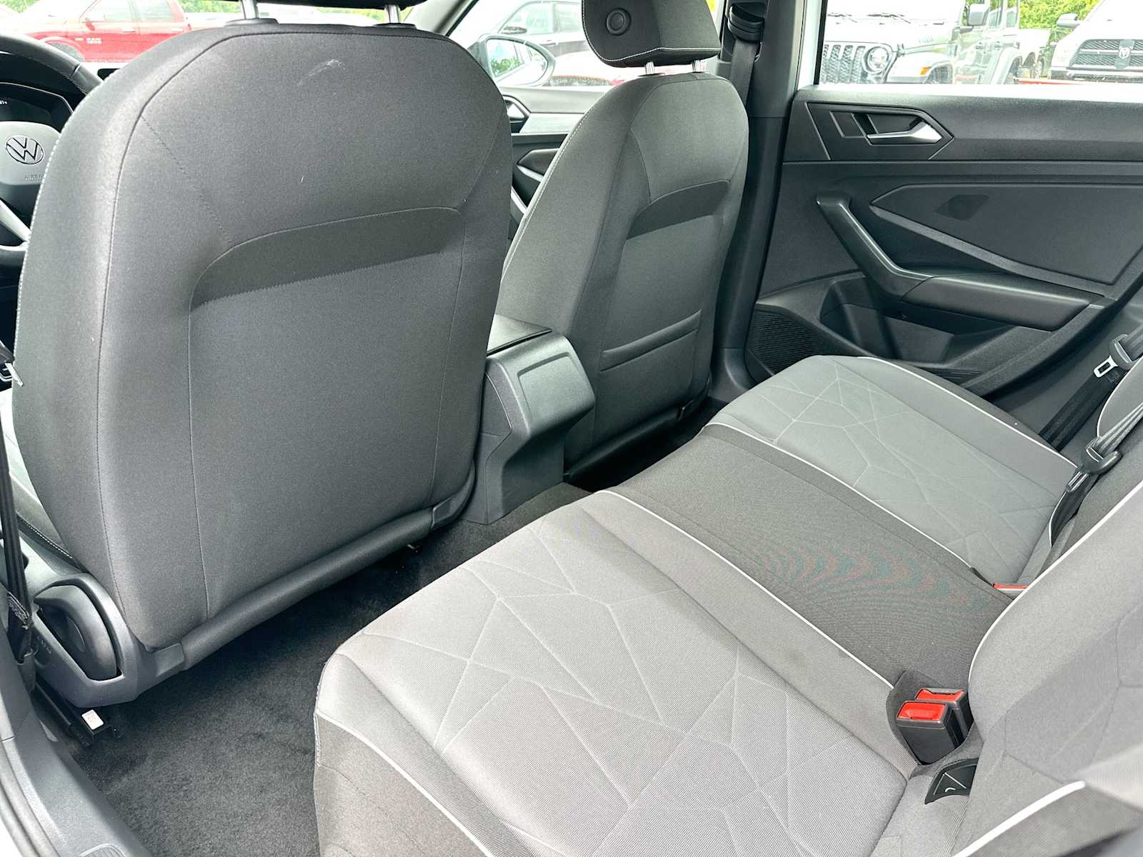 Thumbnail: 2025 Volkswagen Jetta - 24